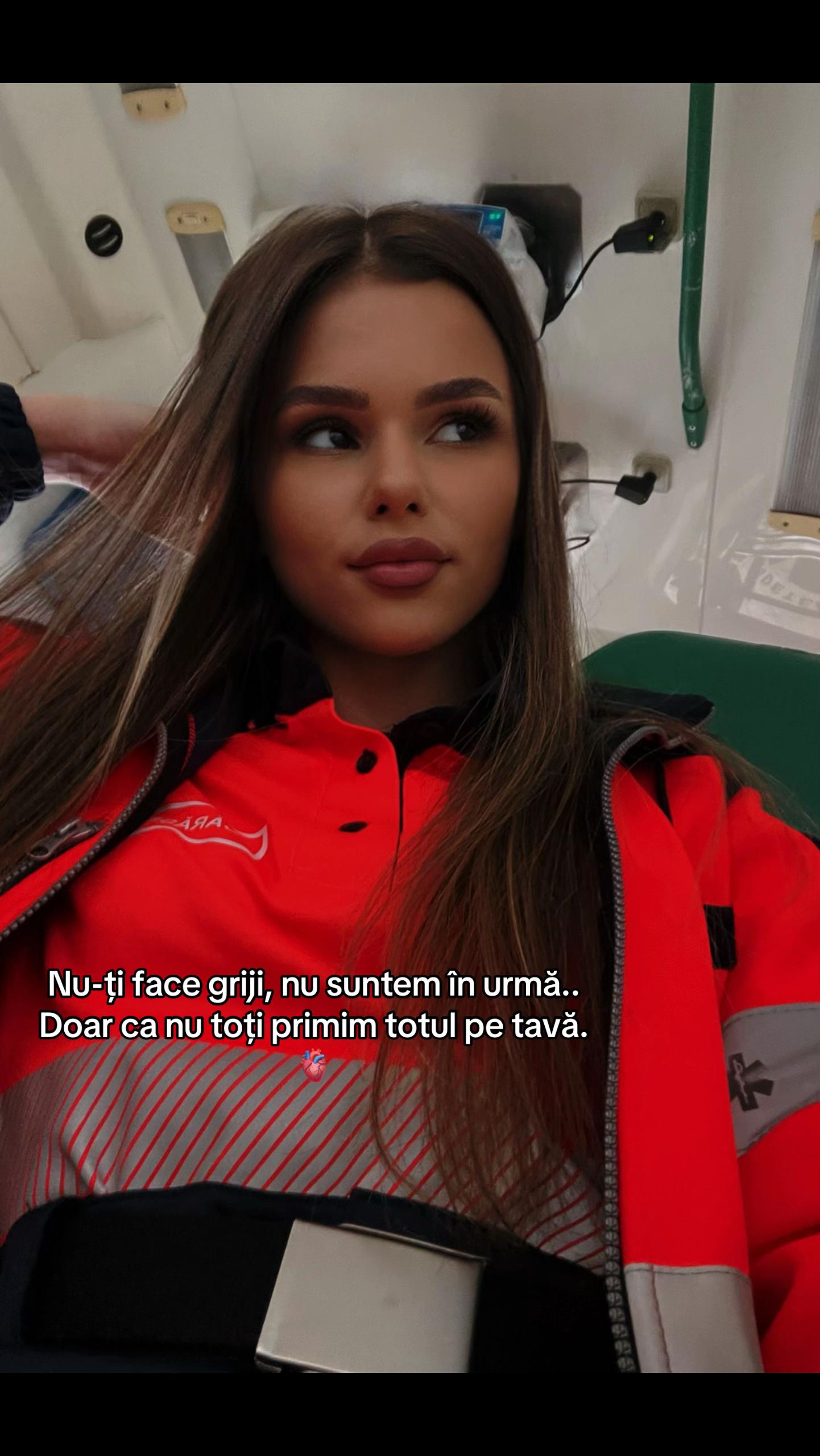@Voichița Boboia 🍭