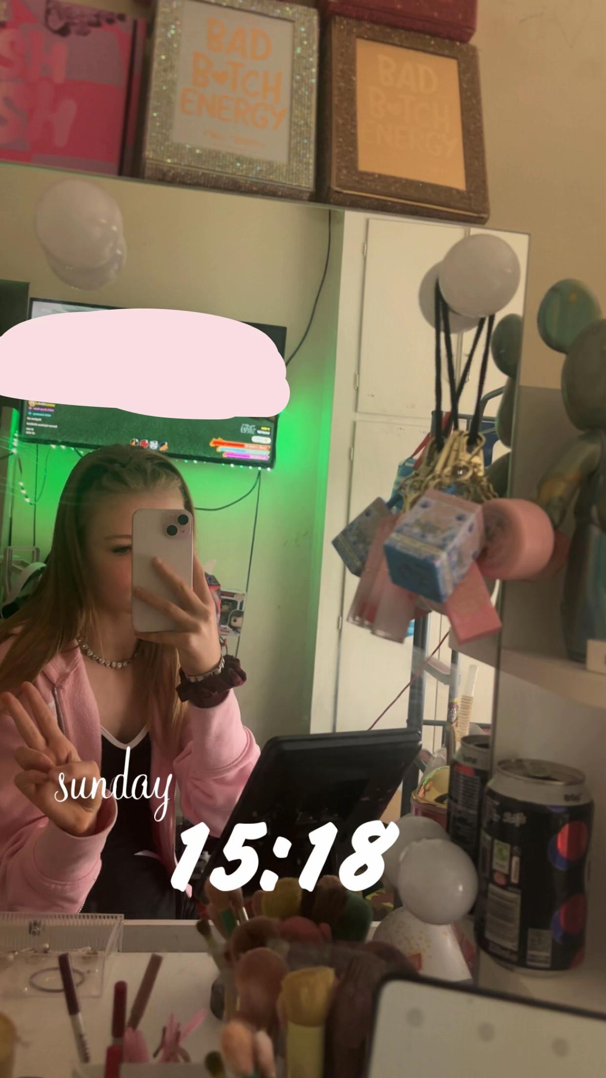 @๐ธ๐๐๐๐๐๐๐ข๐๐๐๐