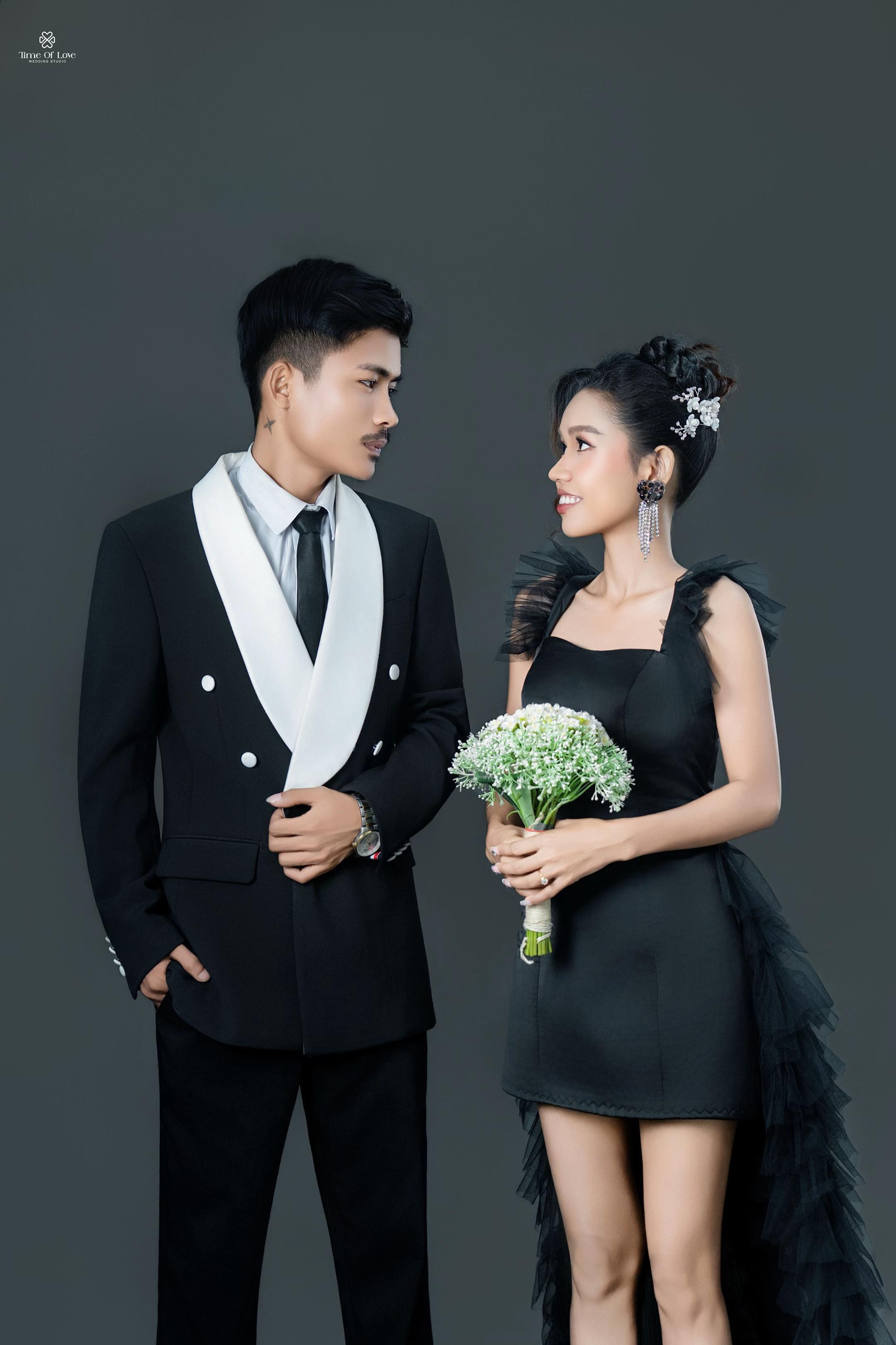 @TimeofloveWedding 1(တောင်ဒဂုံ)