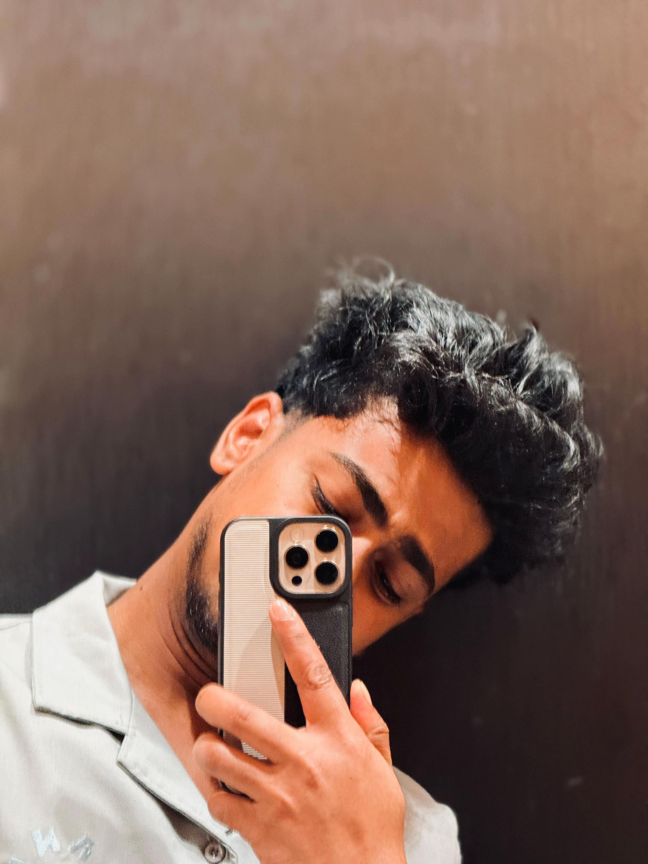 @Dhee 🧿