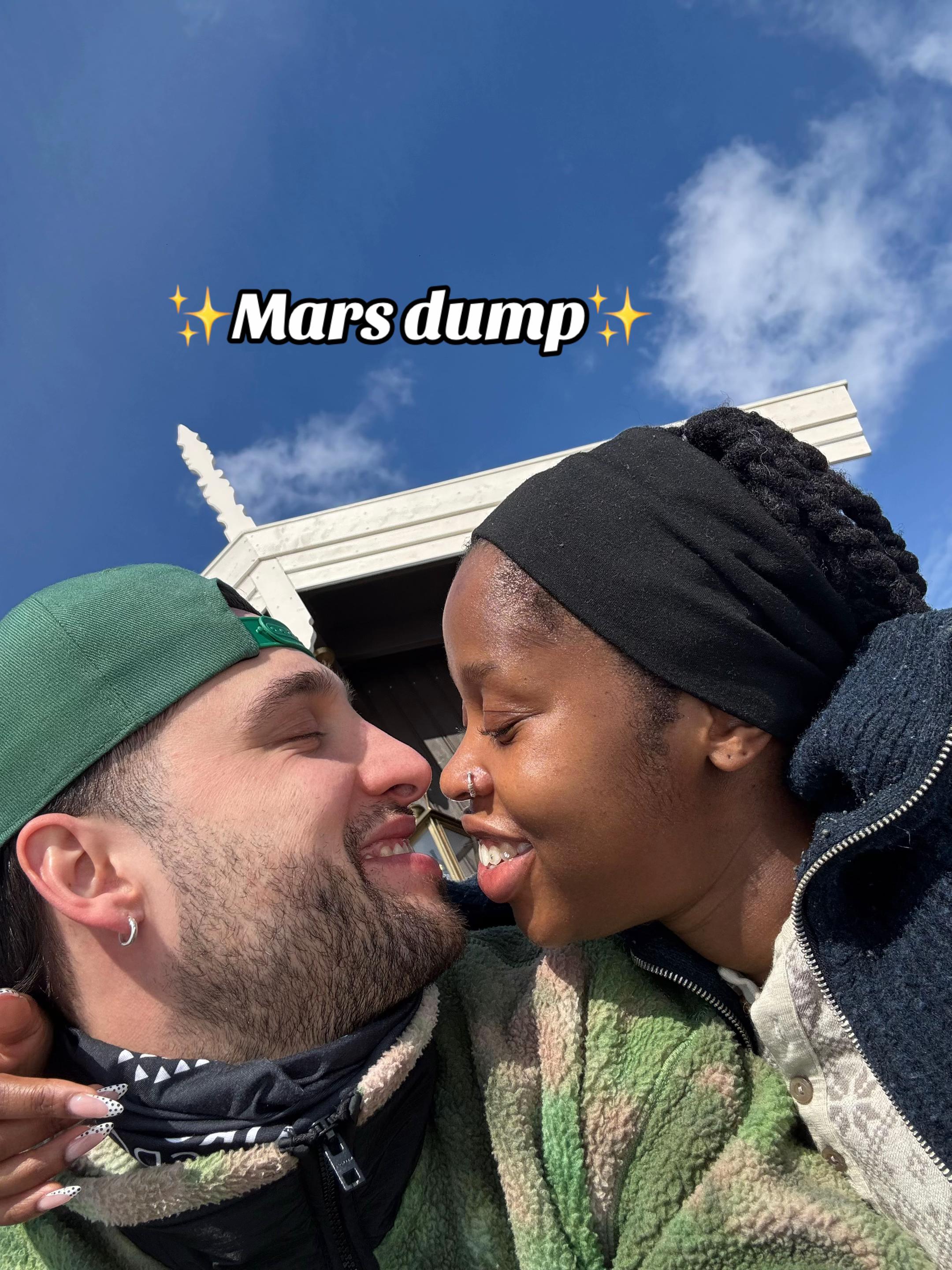 @LA MAHAD&Iacute;A 🦂🇹🇿