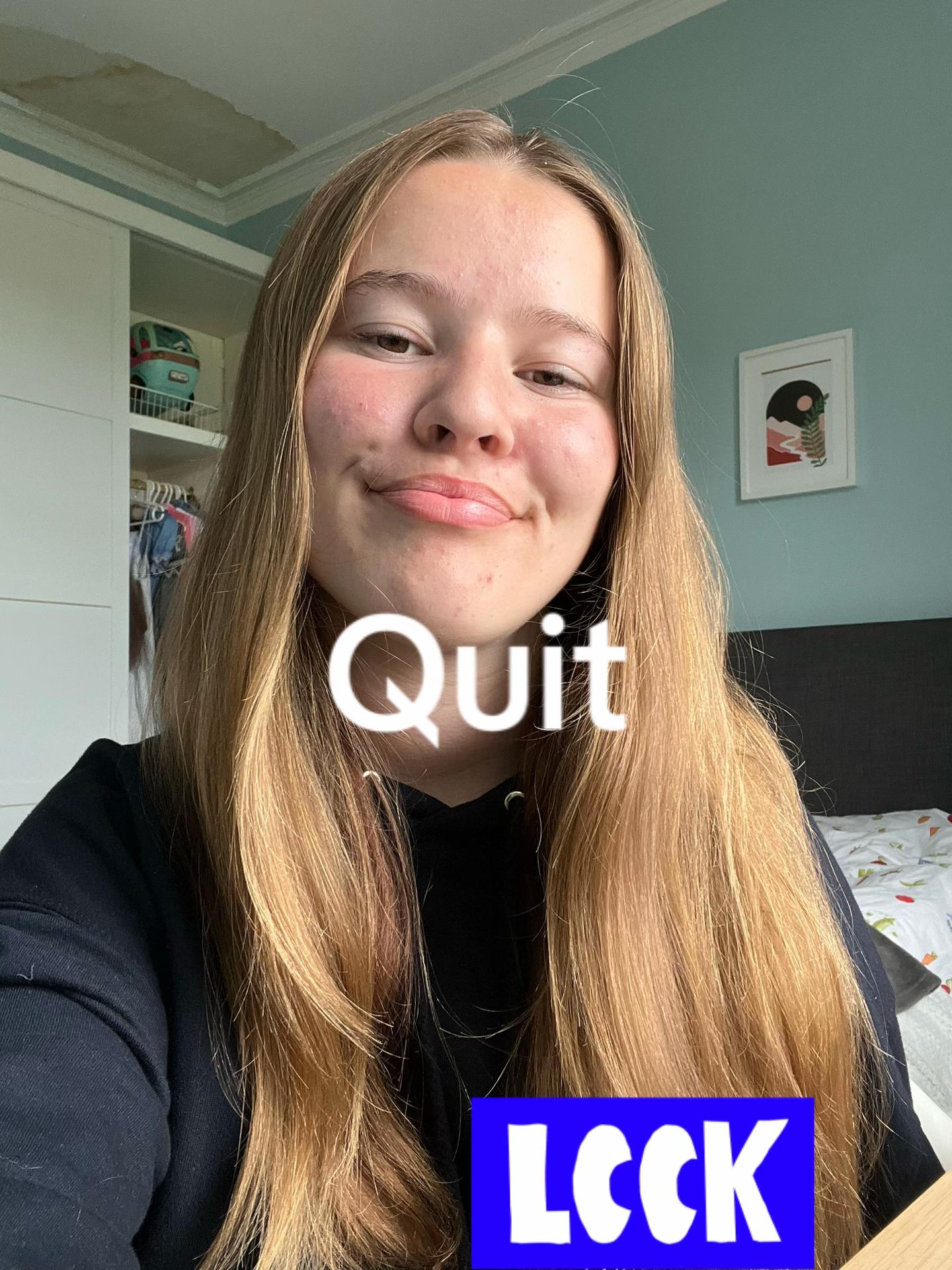 @Elodie