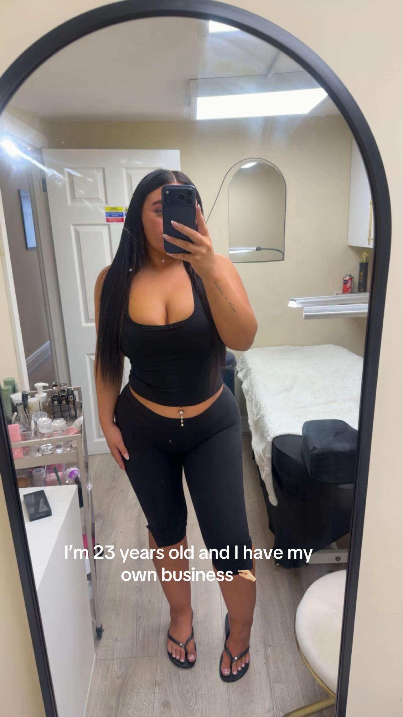 @sophierhysmorgan_