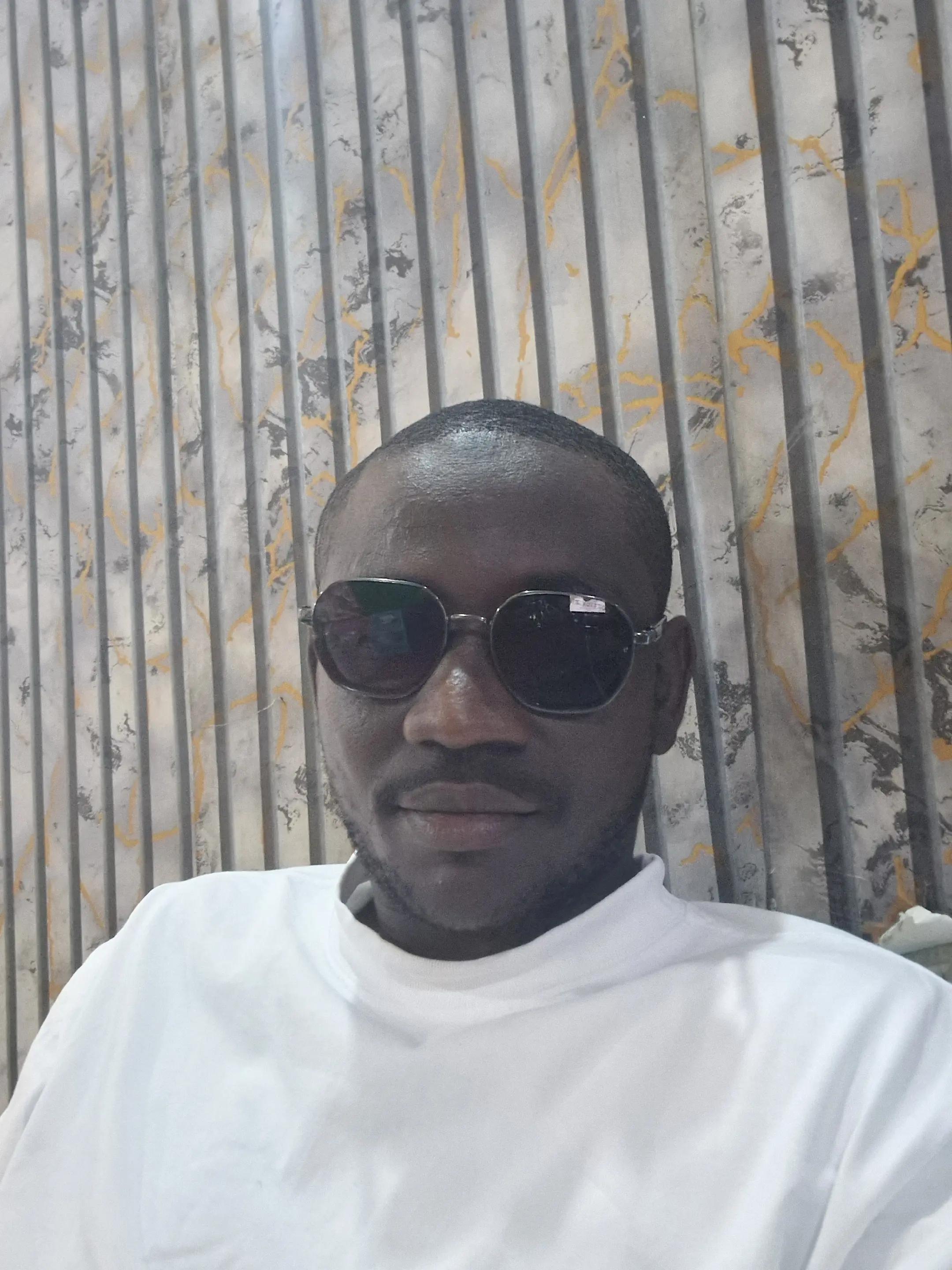 @SIRAJO ZAKARI 111