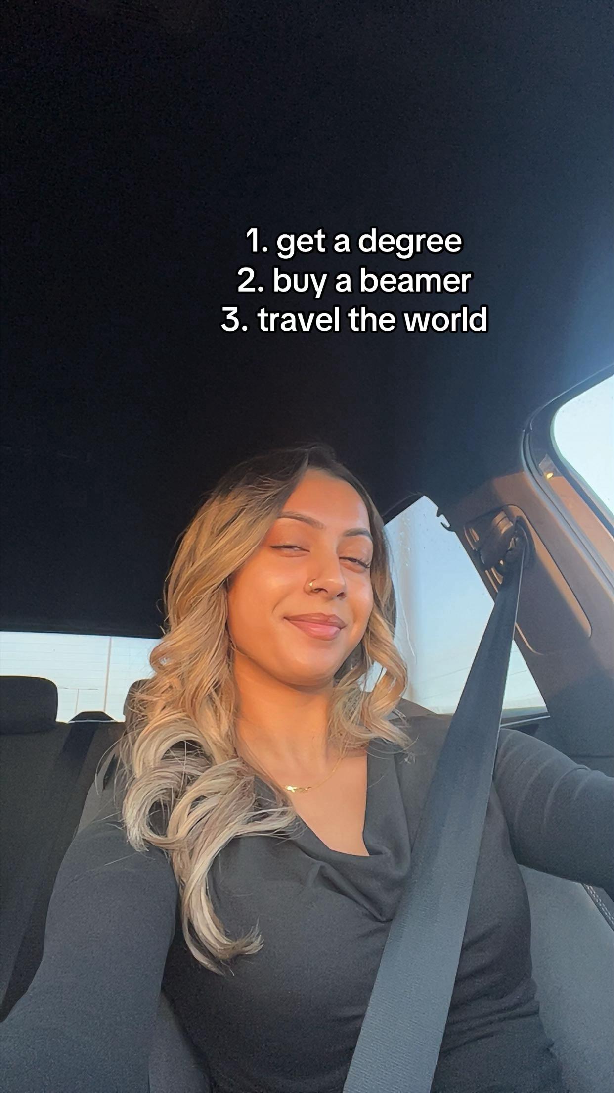 @G ☬