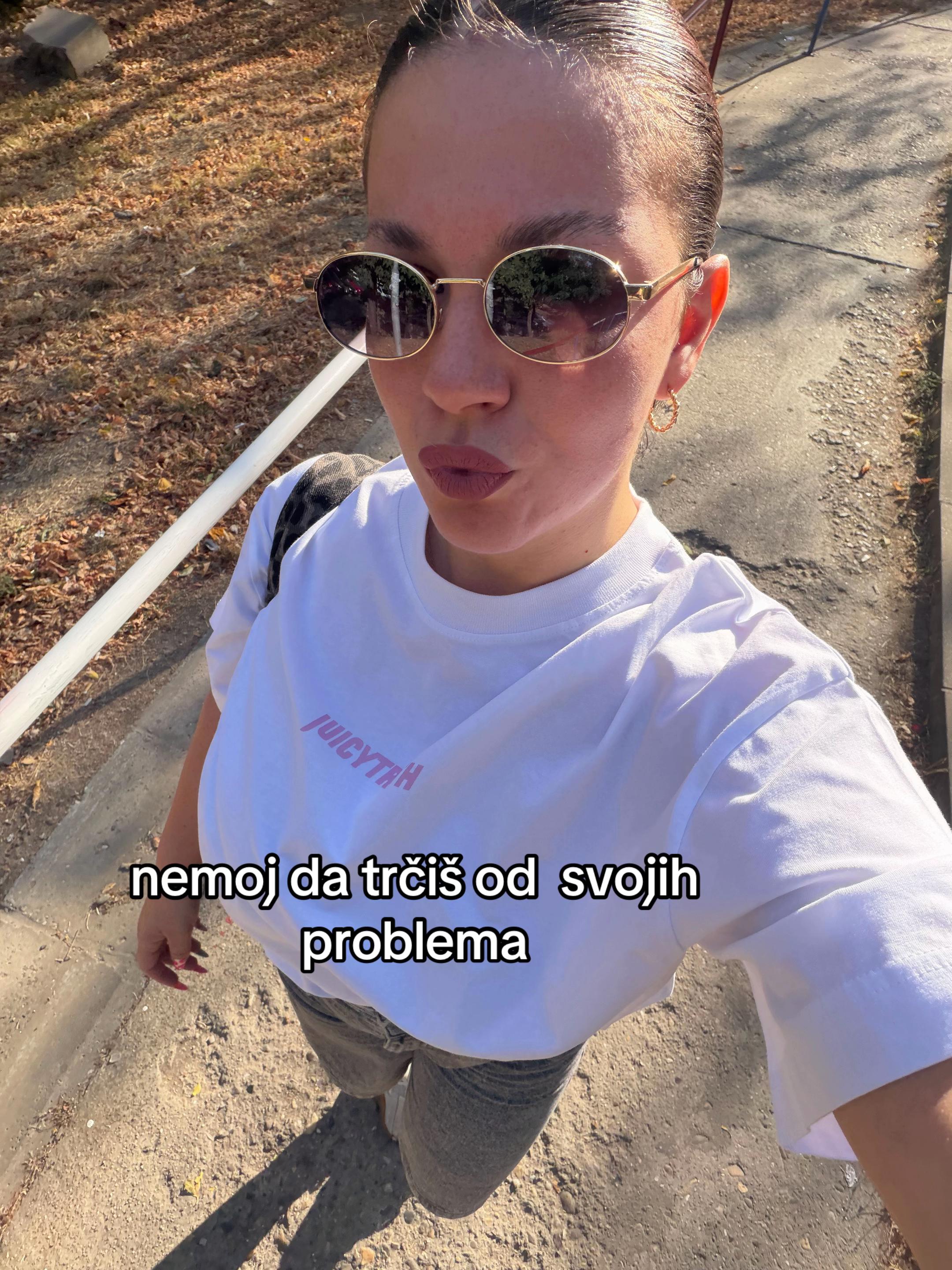 @nijedostupna