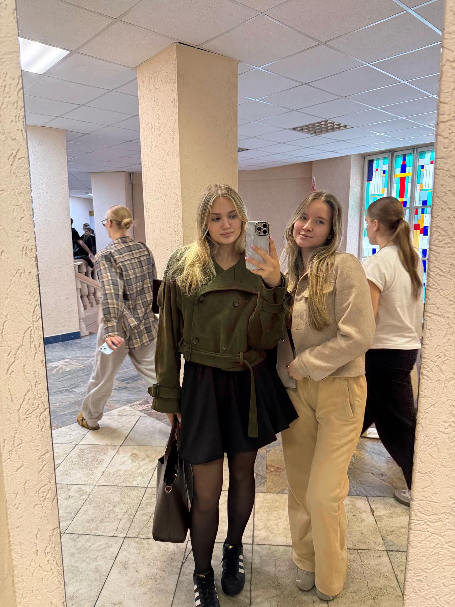 @Ксения Левчик