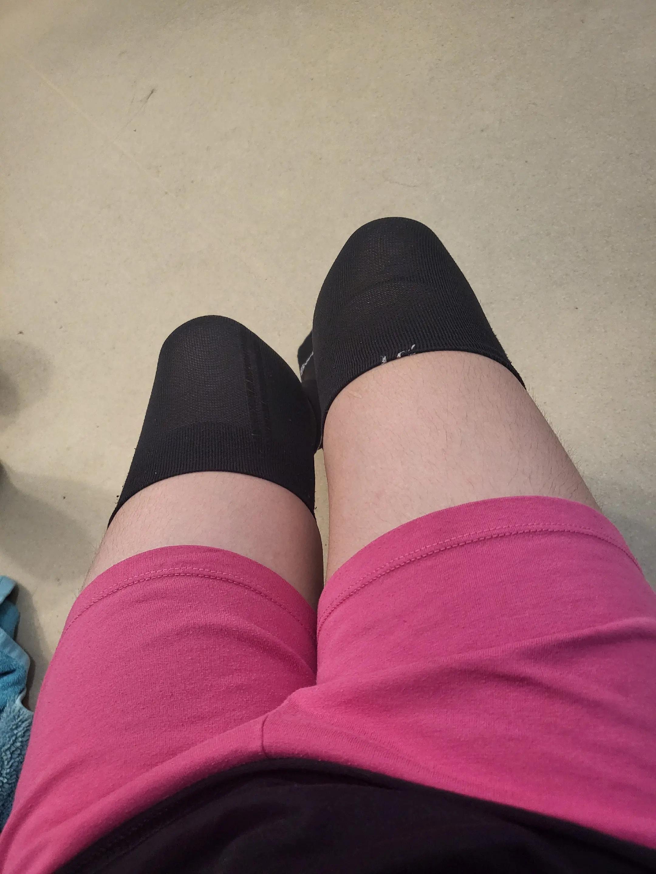 @femboythighs