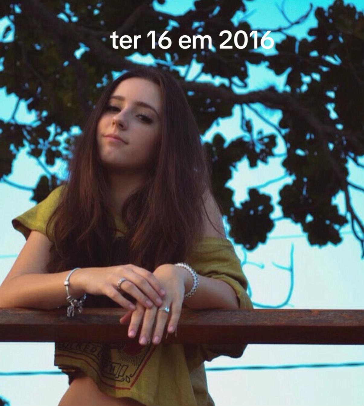 @Beatriz Dutra