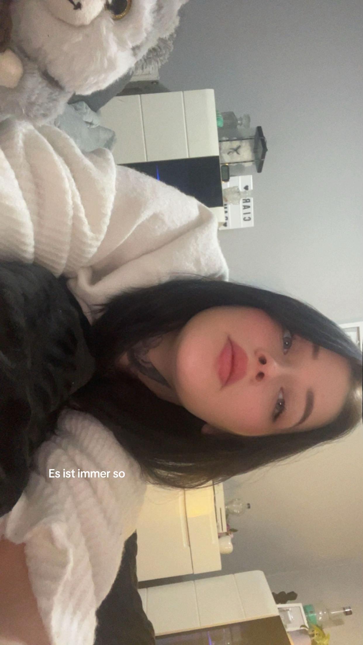 @ciara._.hnvr