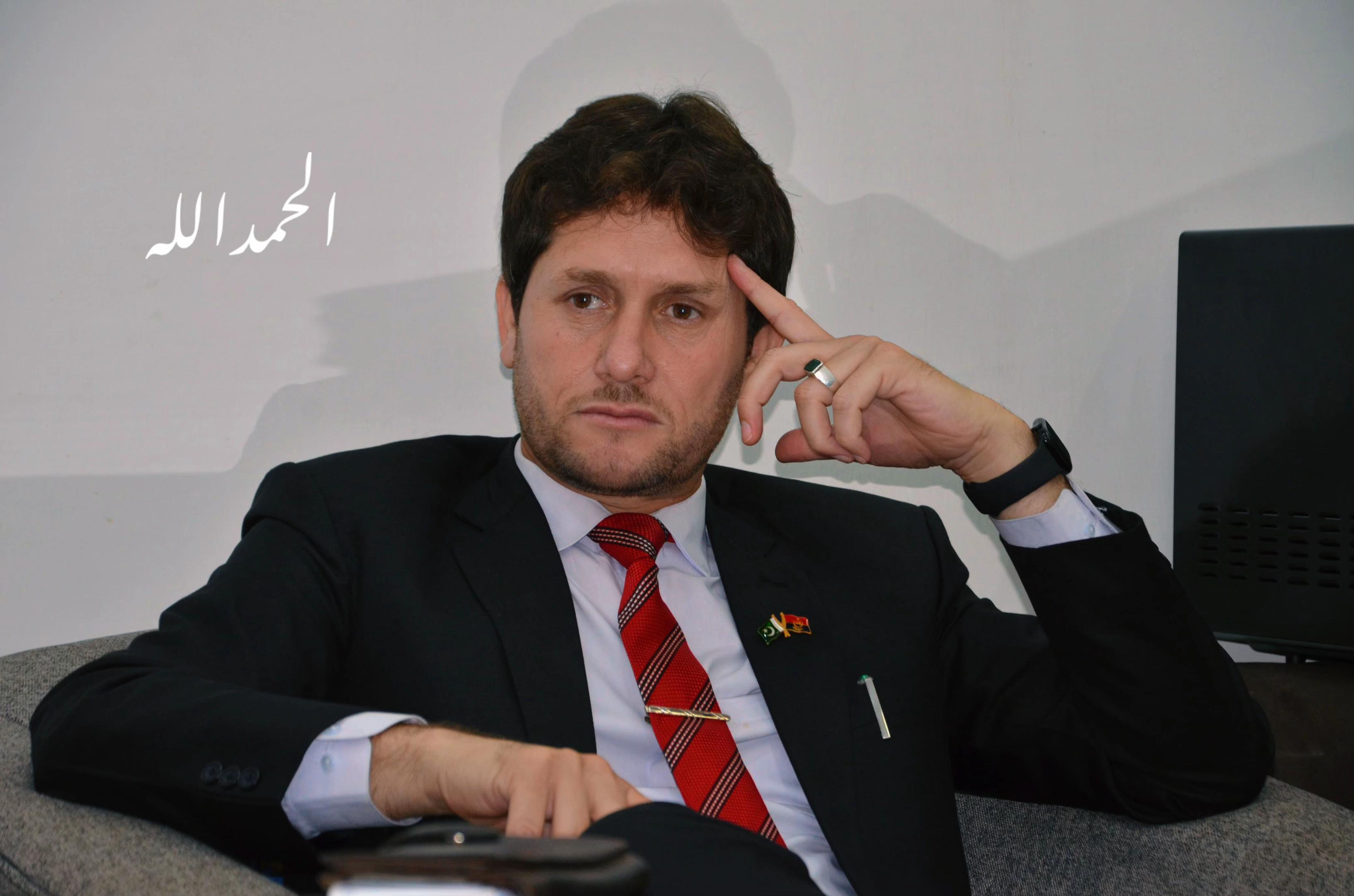 @Arif Khattak