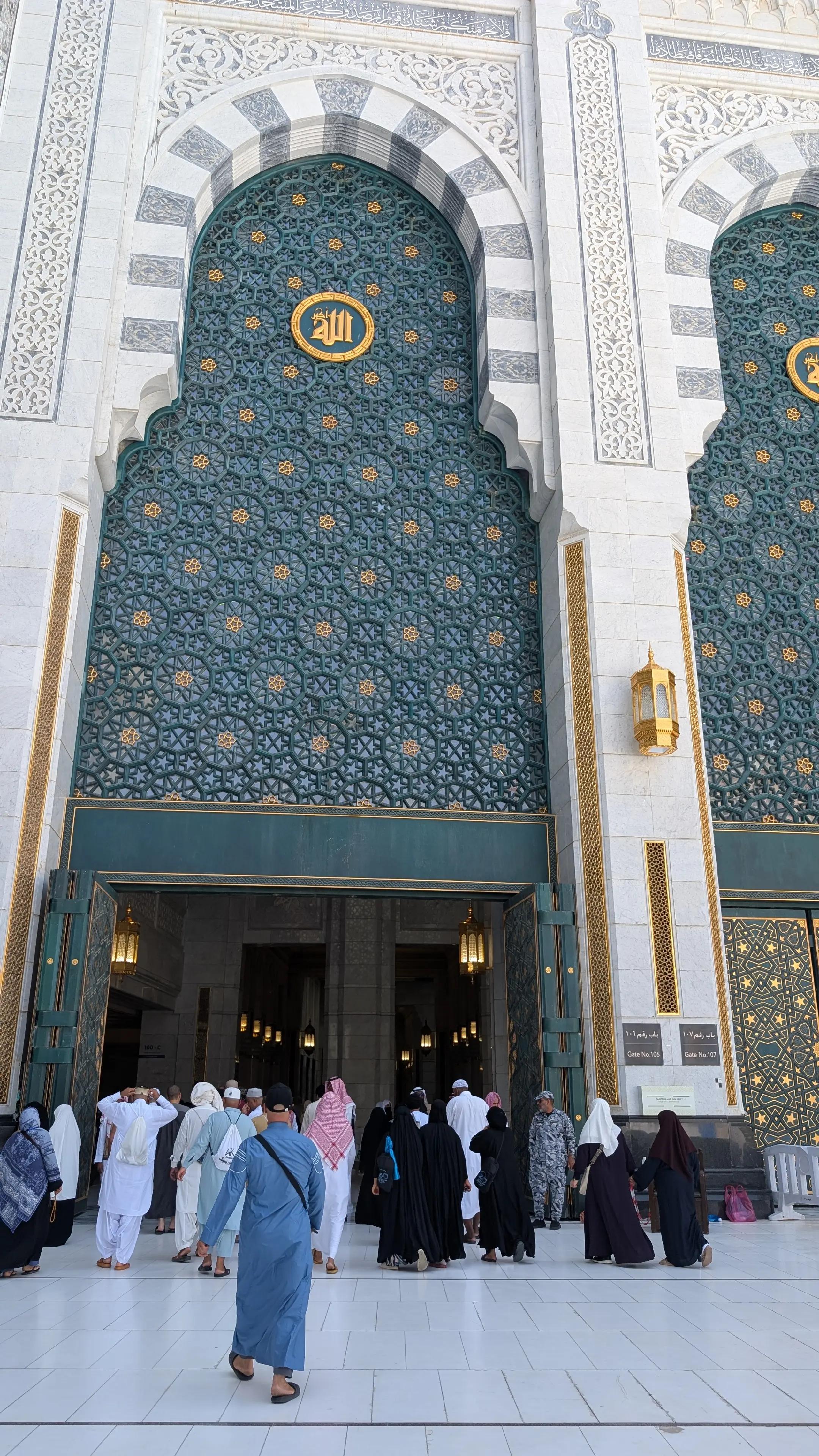 @MOUZAM KHOSA