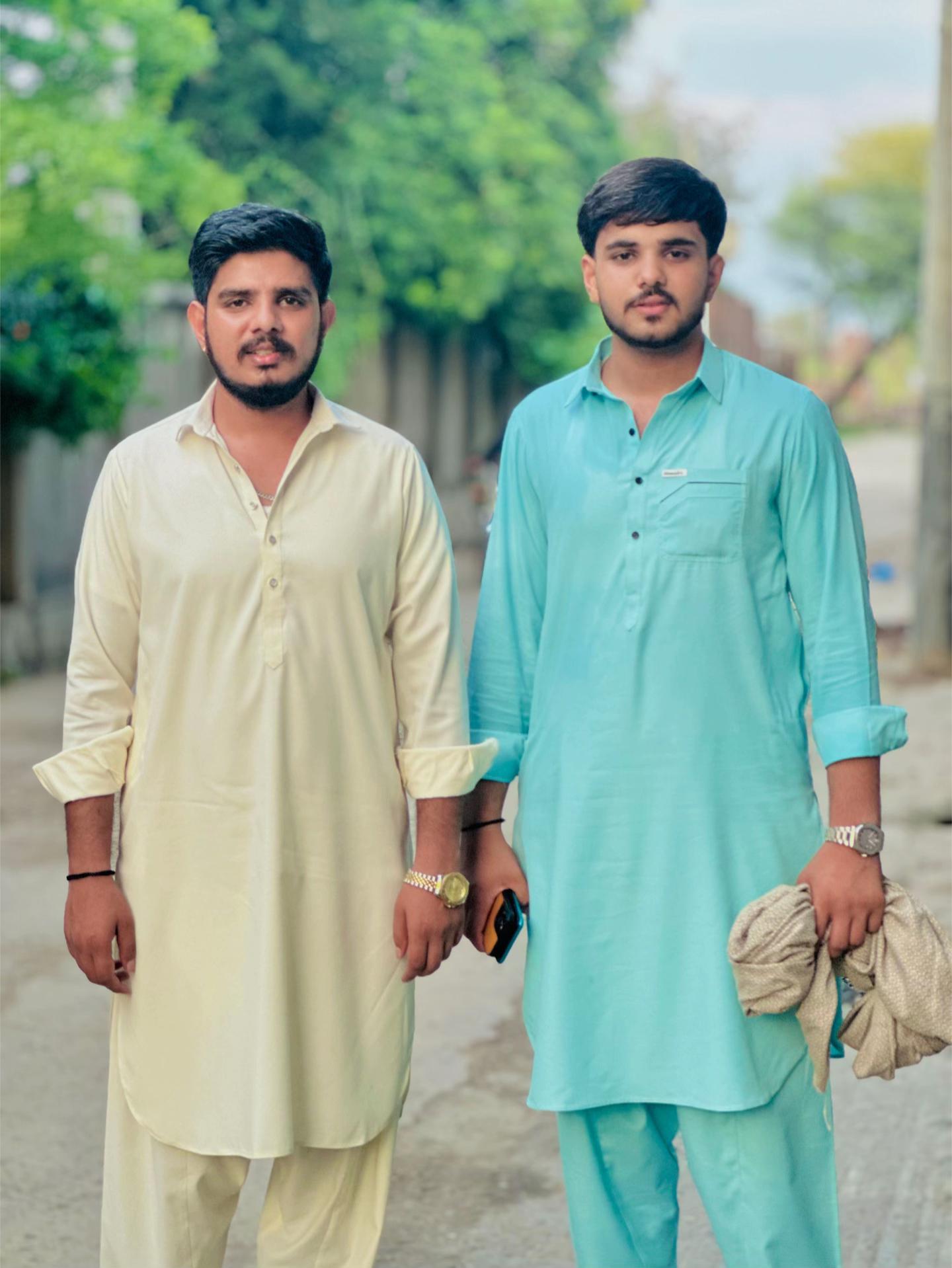 @zAiN gUjJaR