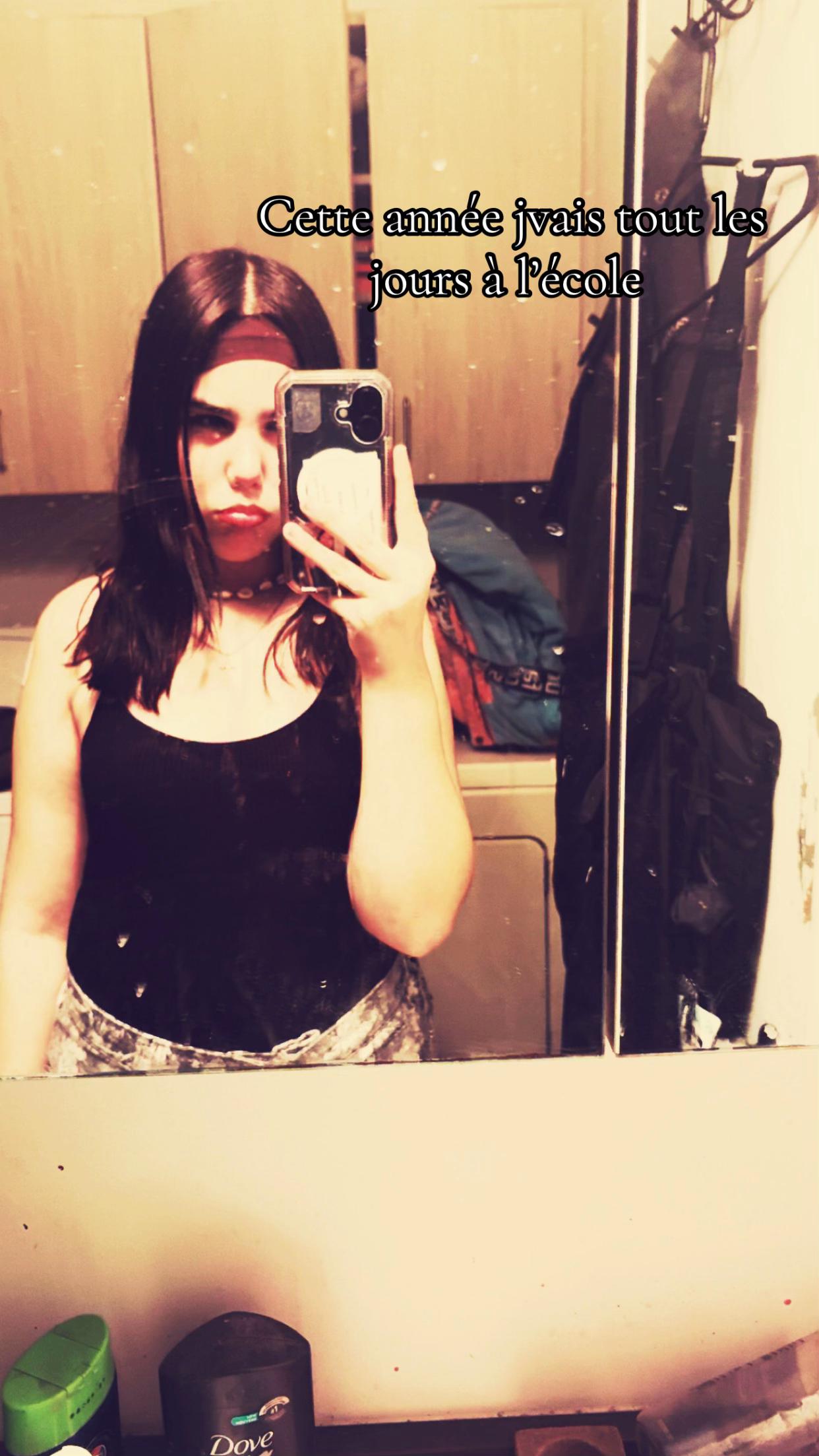 @💋𝙰𝚁𝙸𝙴💋
