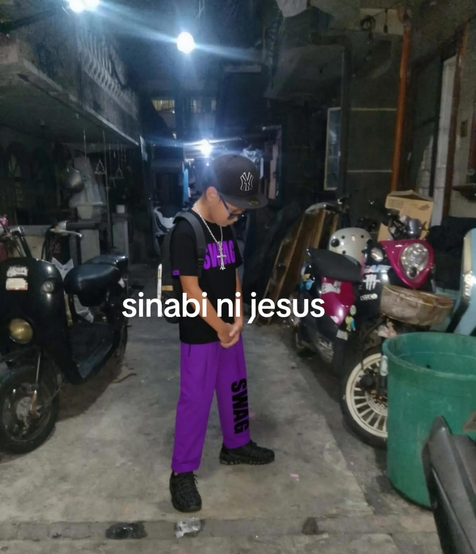 @C H R I S T