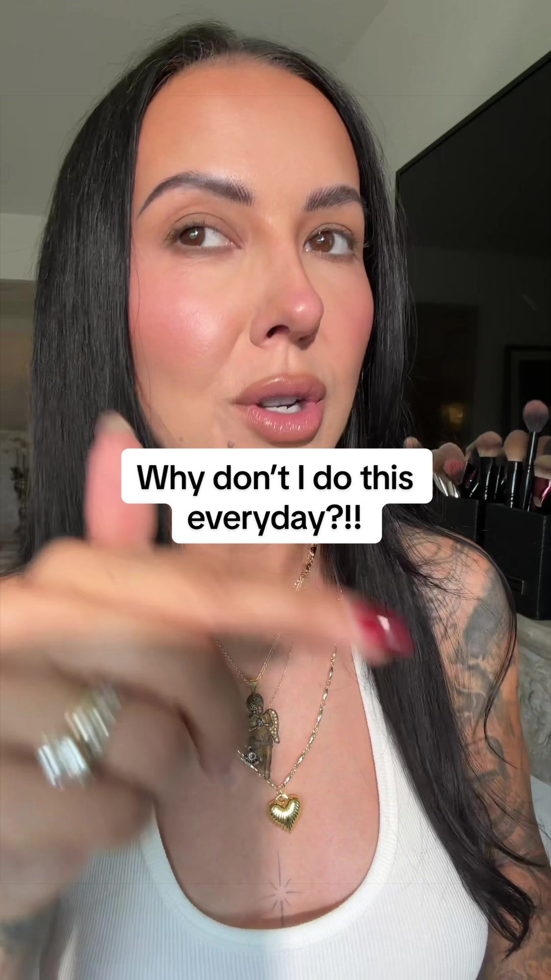 @Nikki La Rose