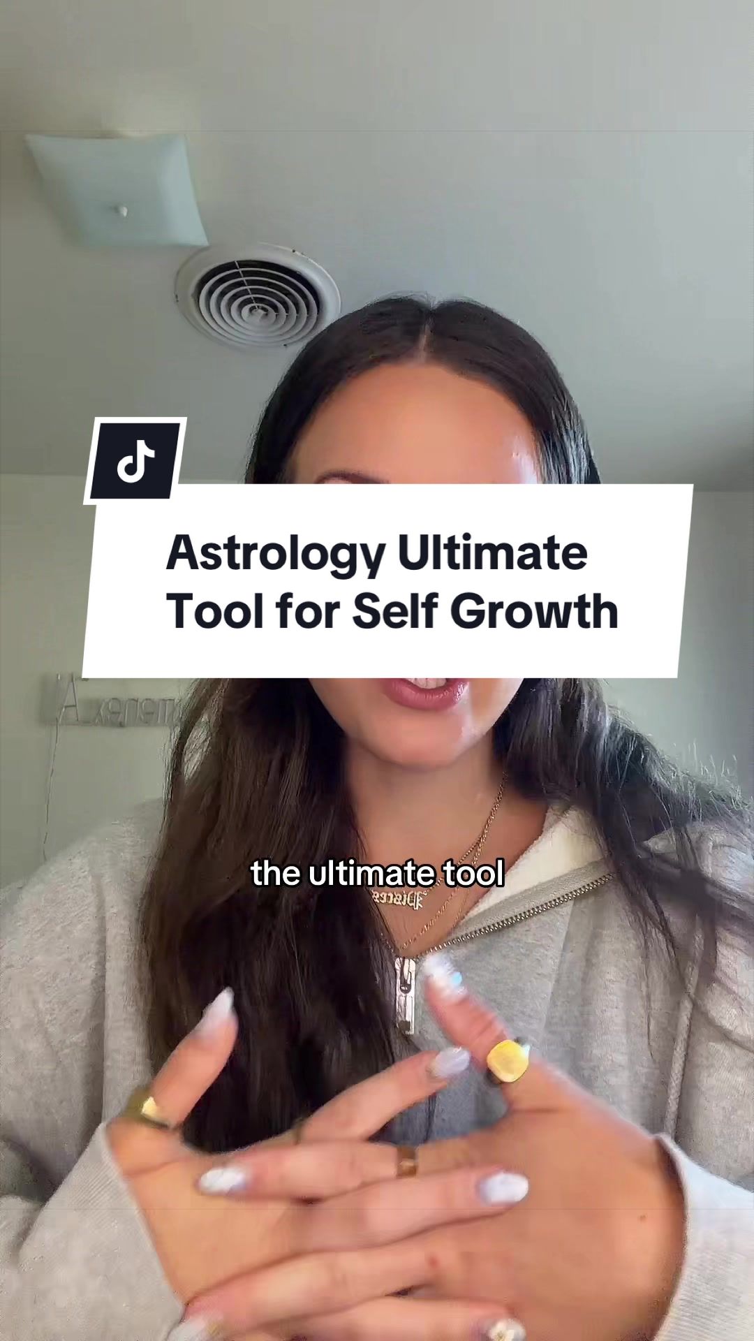 @Amelie | AstroGlow Method