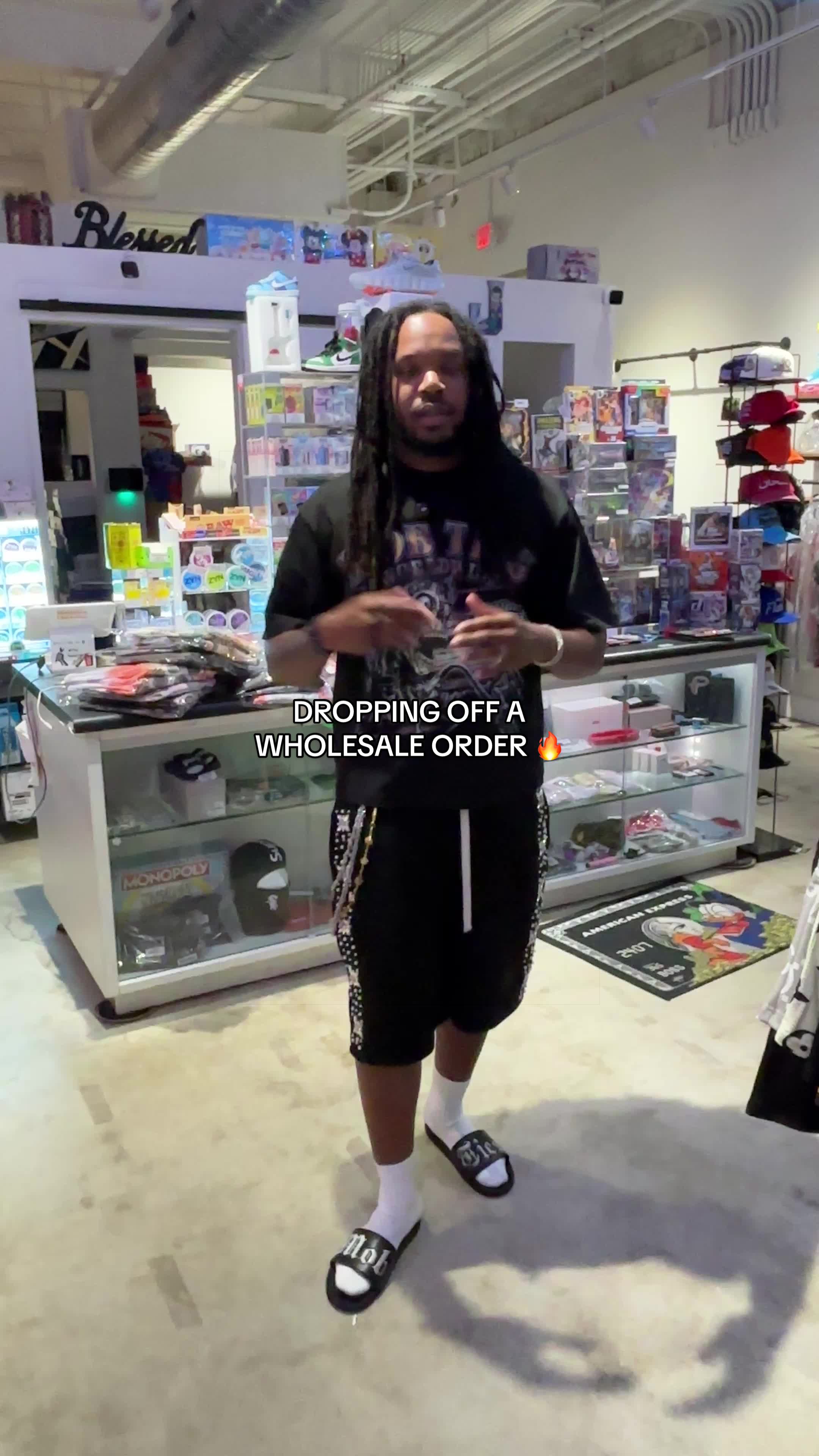@MOBTIES CLOTHING