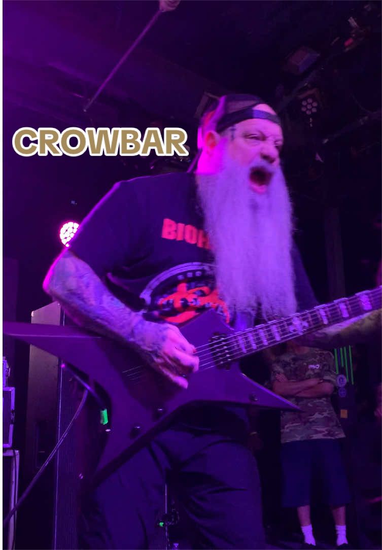 @Texas Metal Fan 🤘🏻