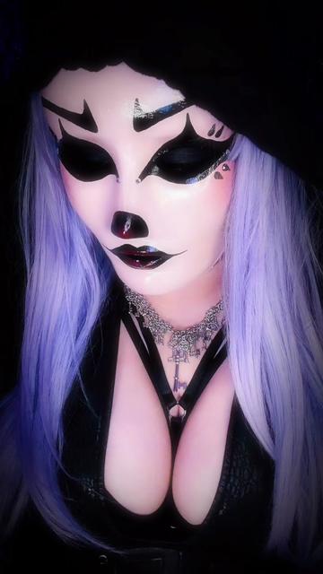 @🥀🖤 Roses & Ruin 🖤🥀