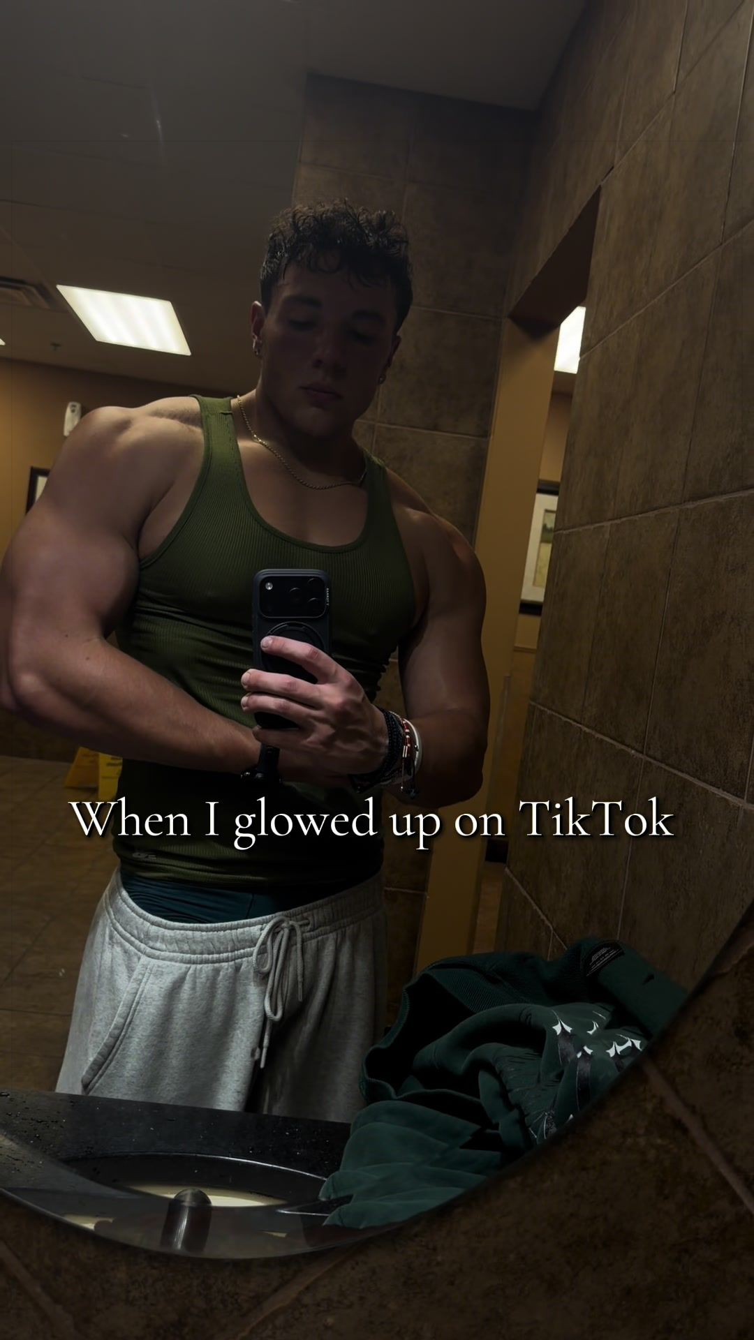 @Chris Costakos
