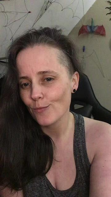 @CheshireBrat