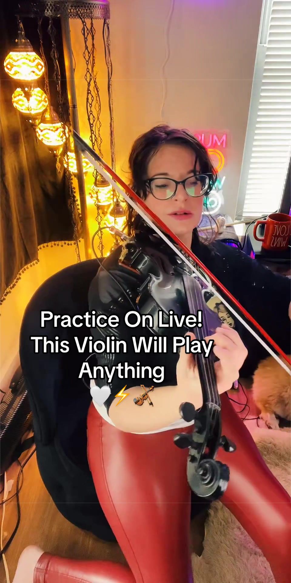 @Carolyn Berns 🤍⚡️🎻