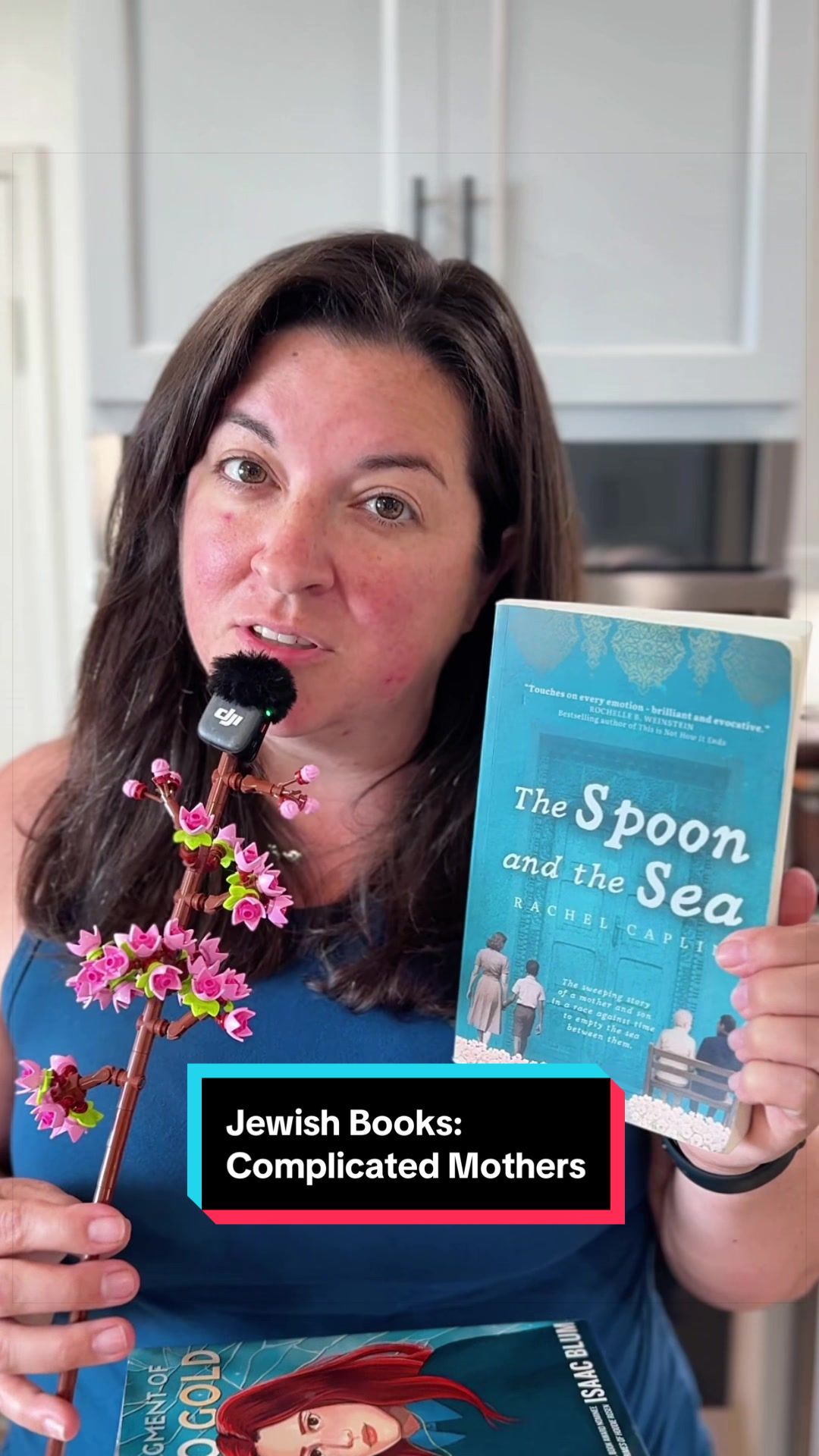 @JenniferReadsBooks✡︎