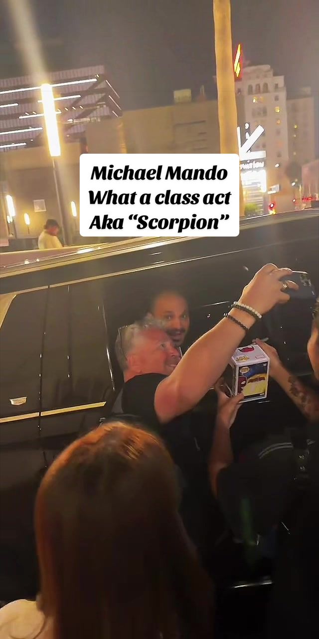 @FlipperDrake (Michelle)