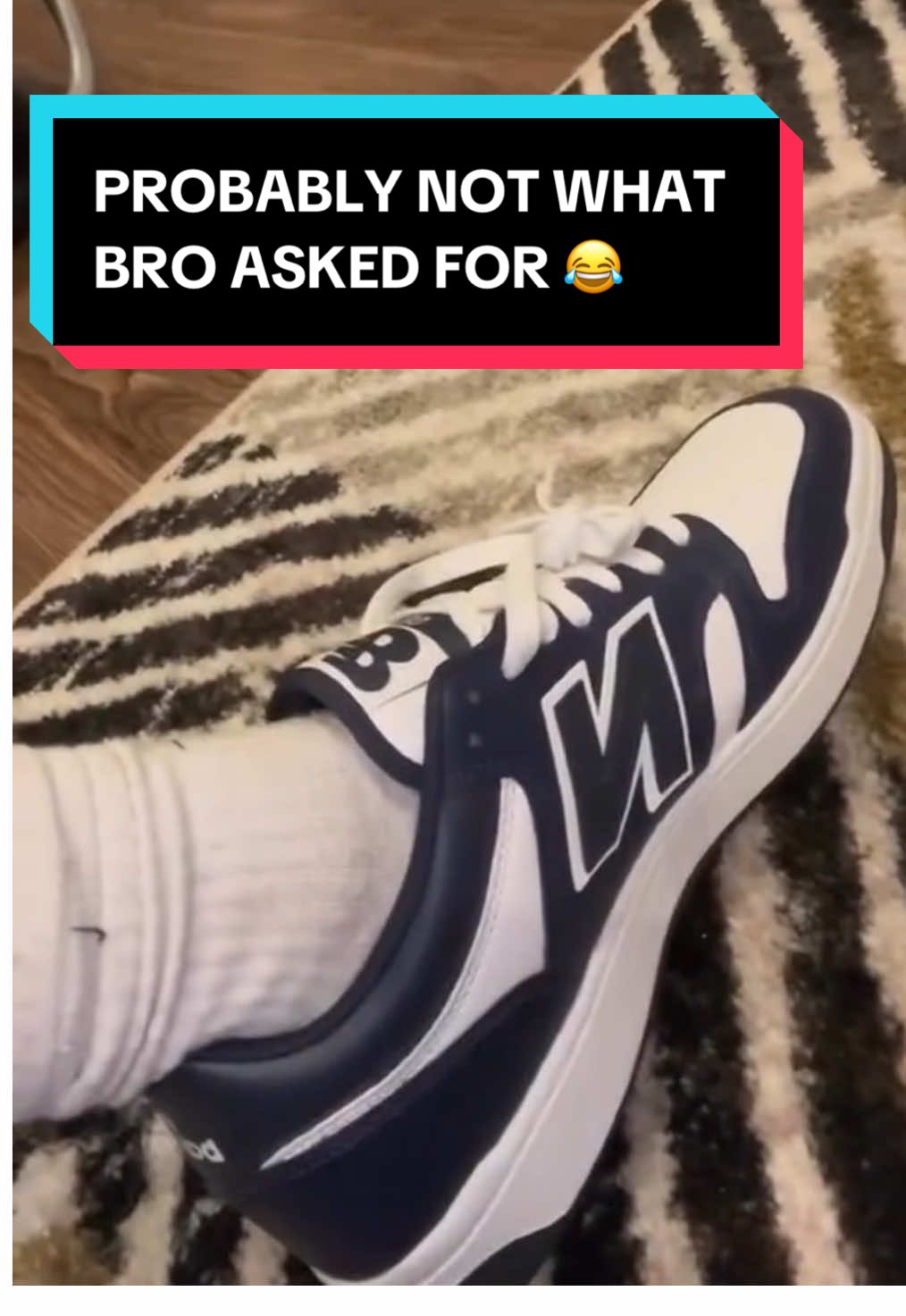 @B/R Kicks
