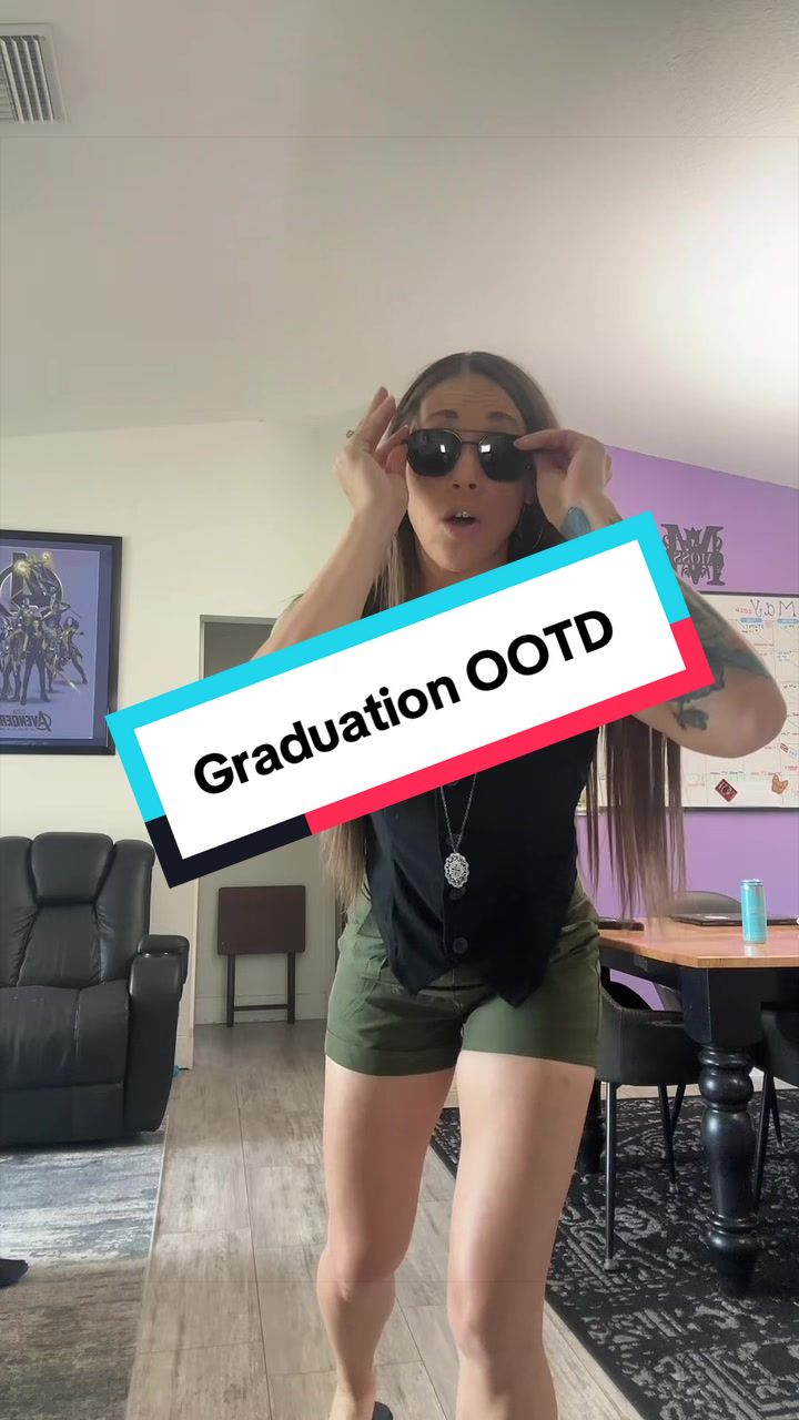 @MamaMossof6