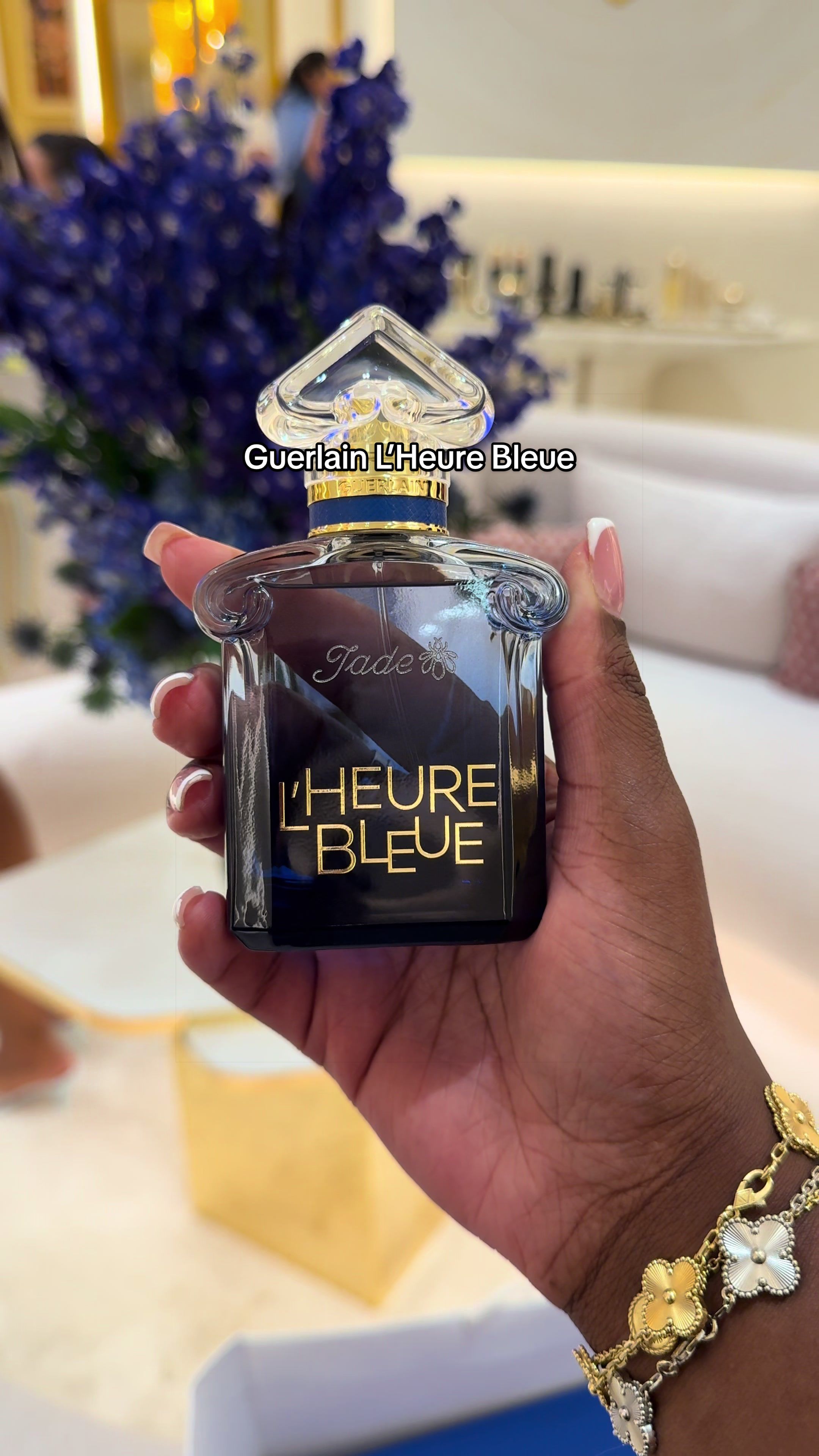 @JADE soft life, strong perfume
