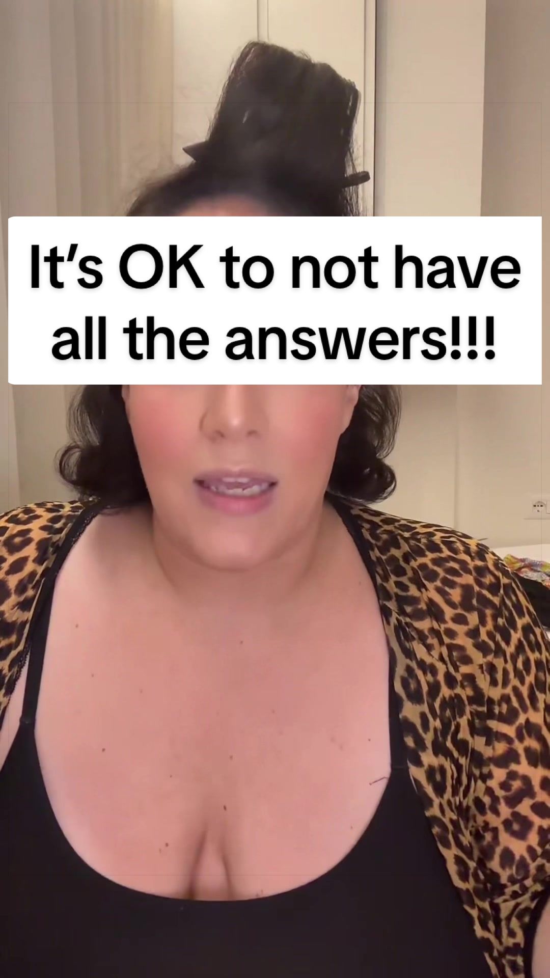 @TheWorldlyWoman