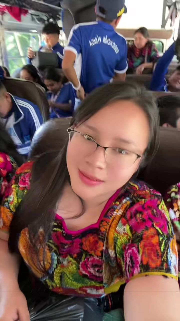@Carmen 502🌻🌠🤝