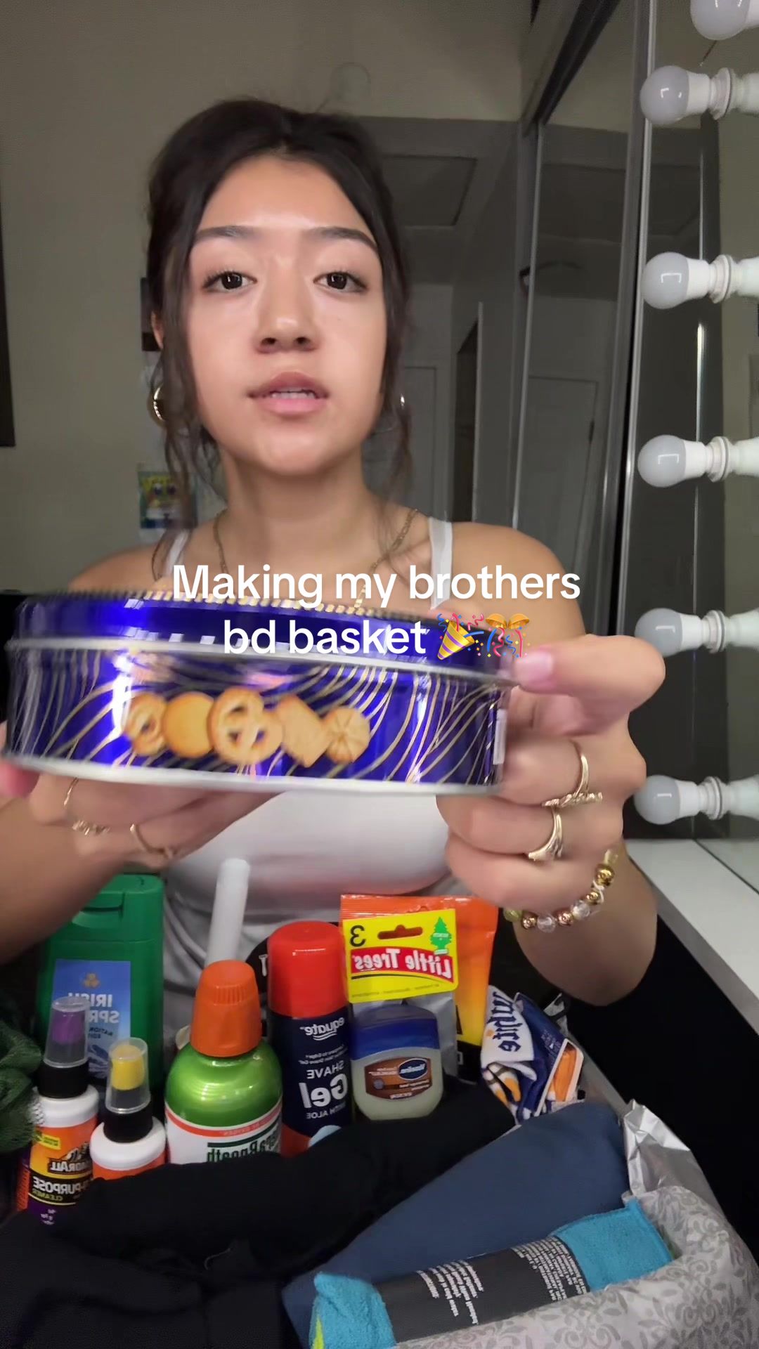 @Lupita
