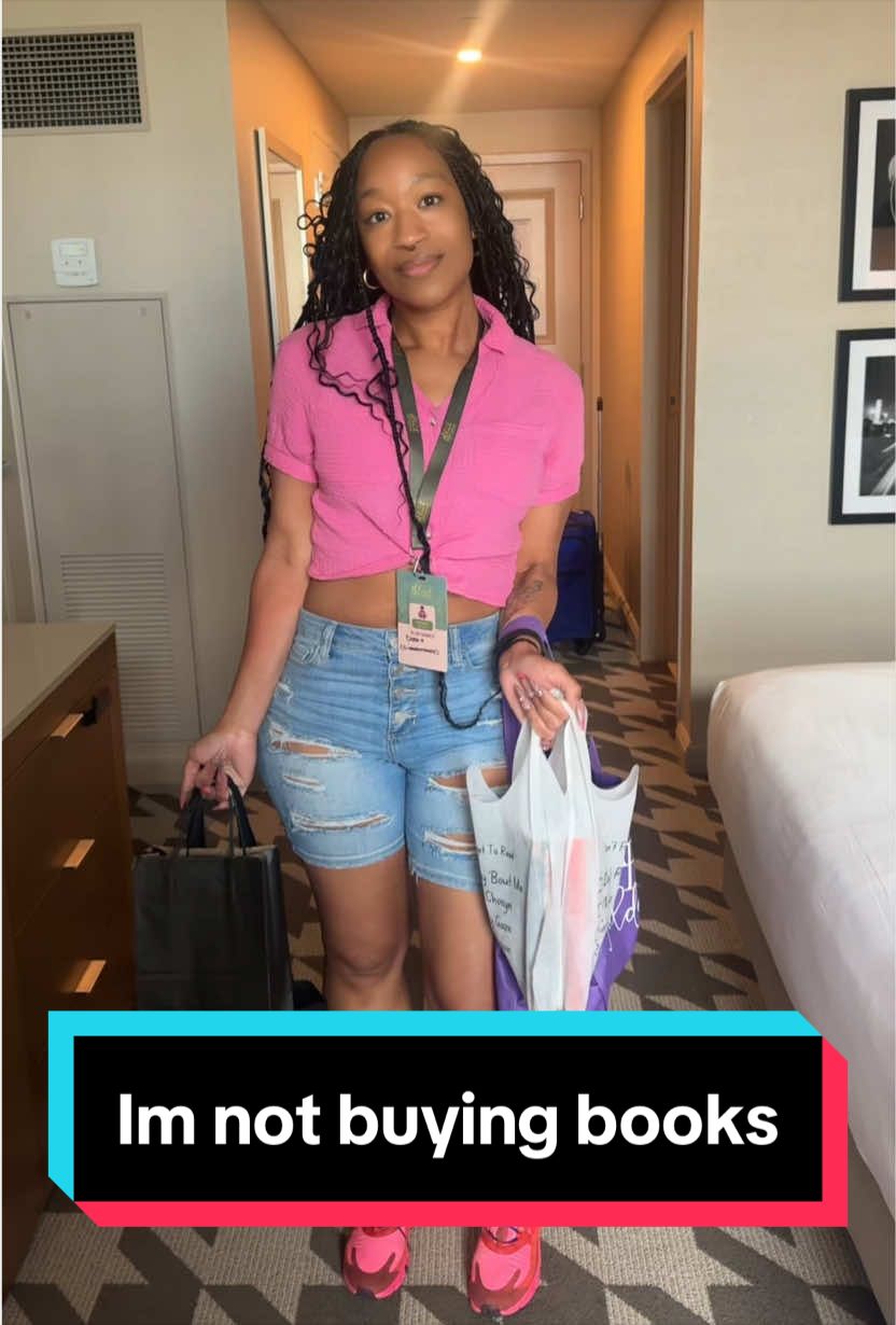 @ci.abookedbaddie