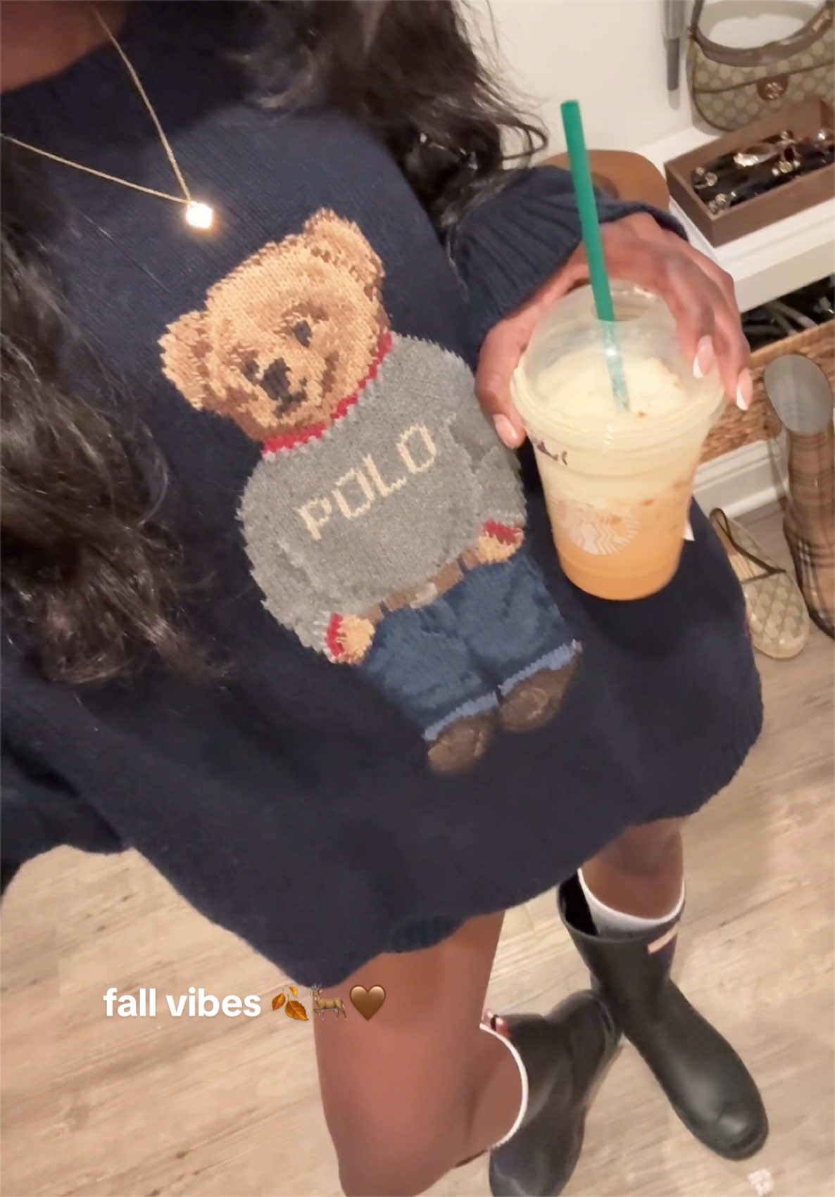 @NiyaNextDoor