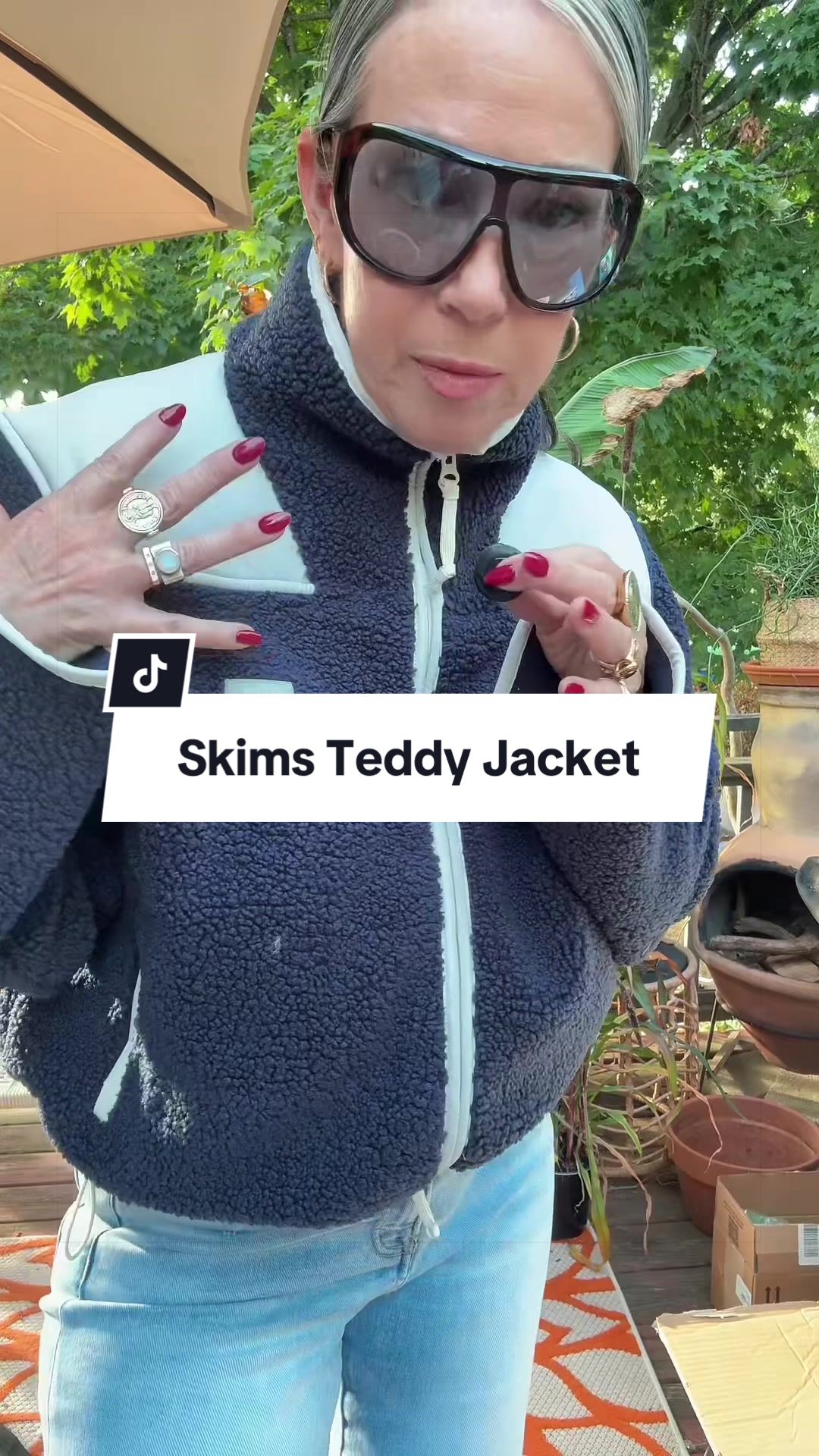 @LeeLee’s Style Inspo👛