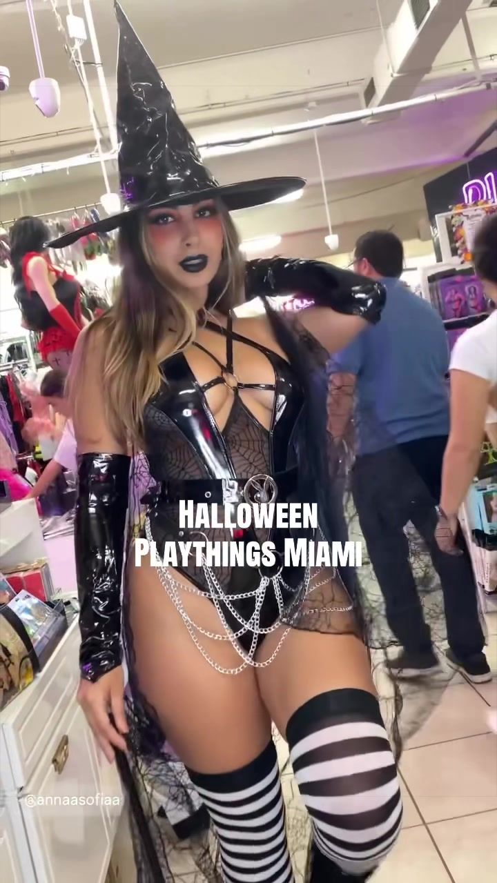 @Playthings Miami