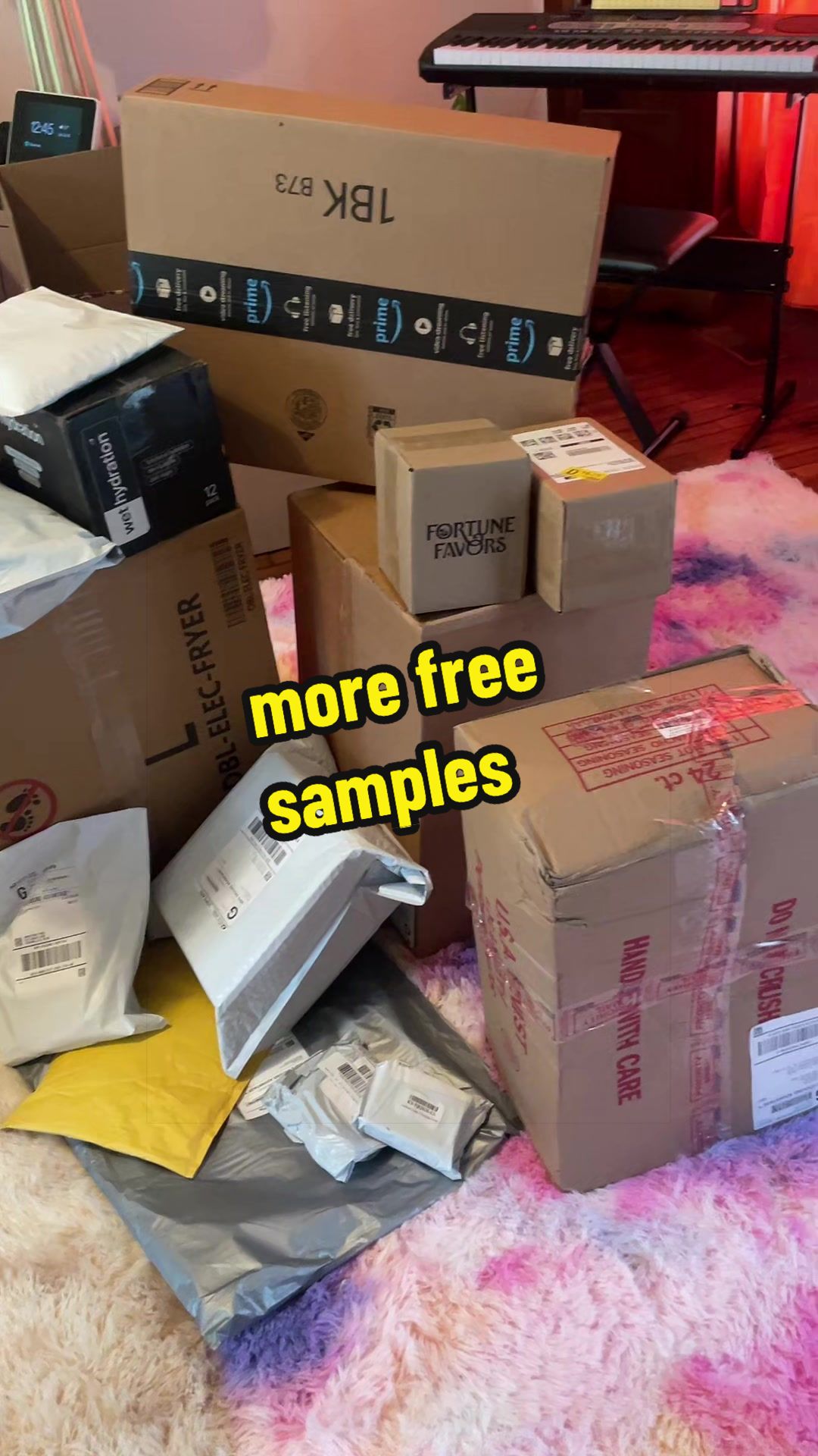 @Sample Queen