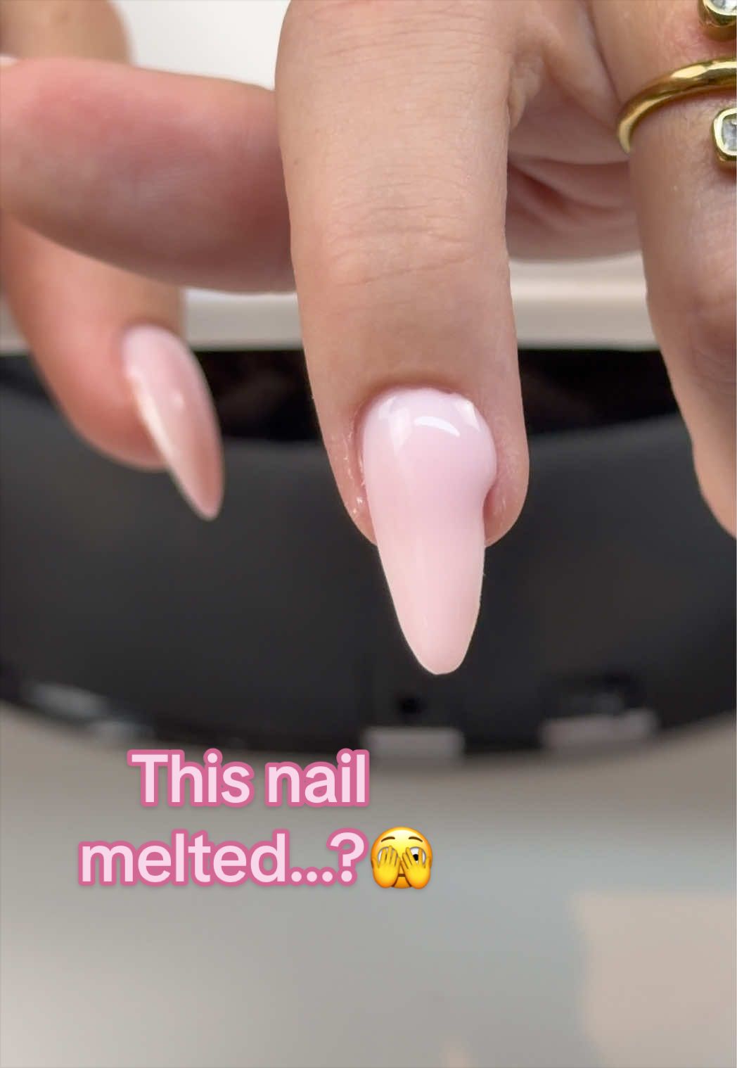@thegelbelle