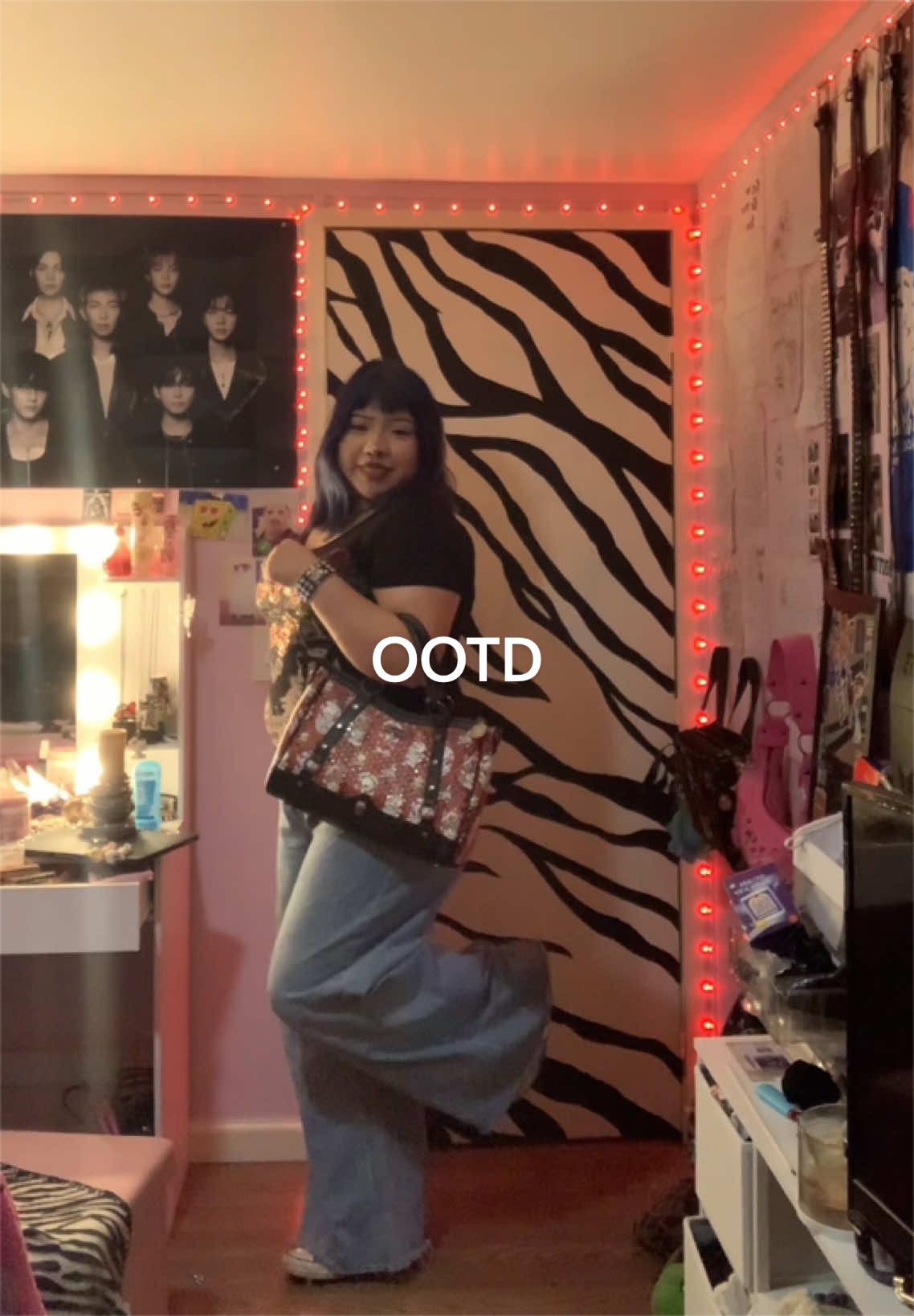 @banana⁷