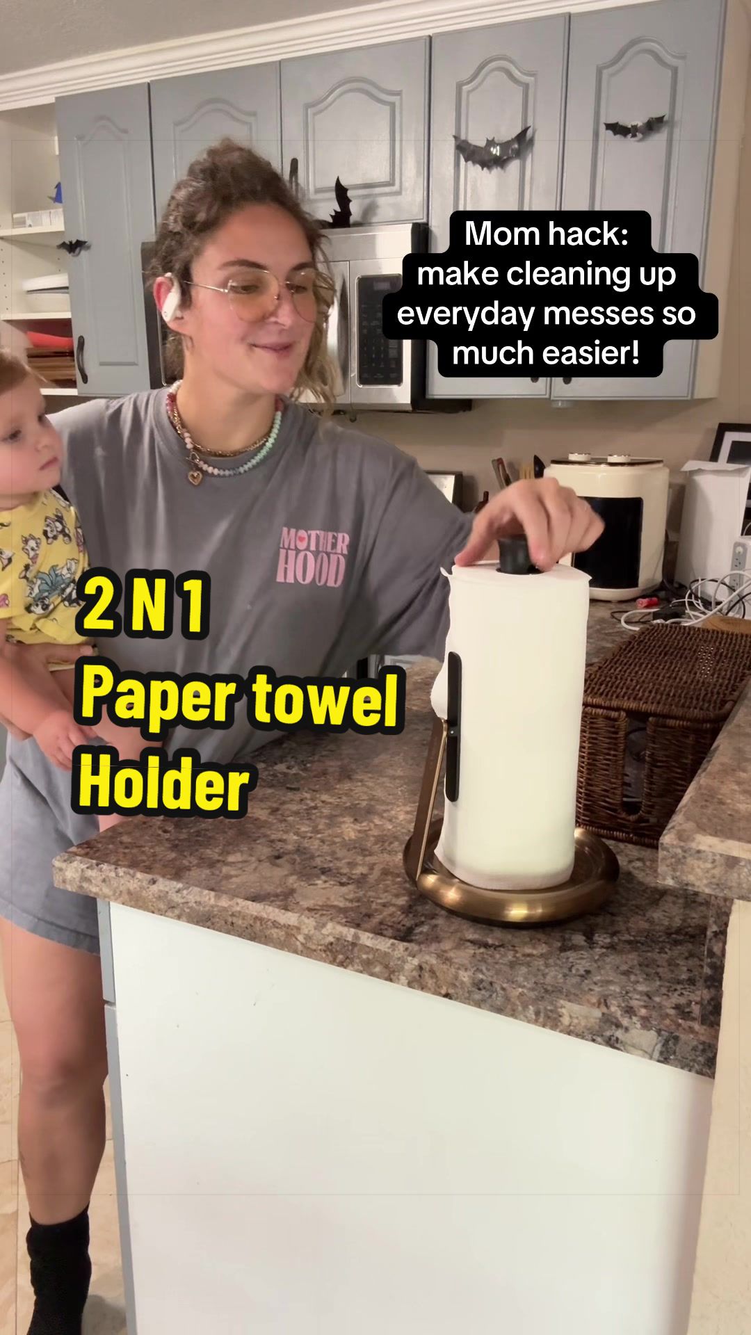 @Ashley | Mom Finds & more