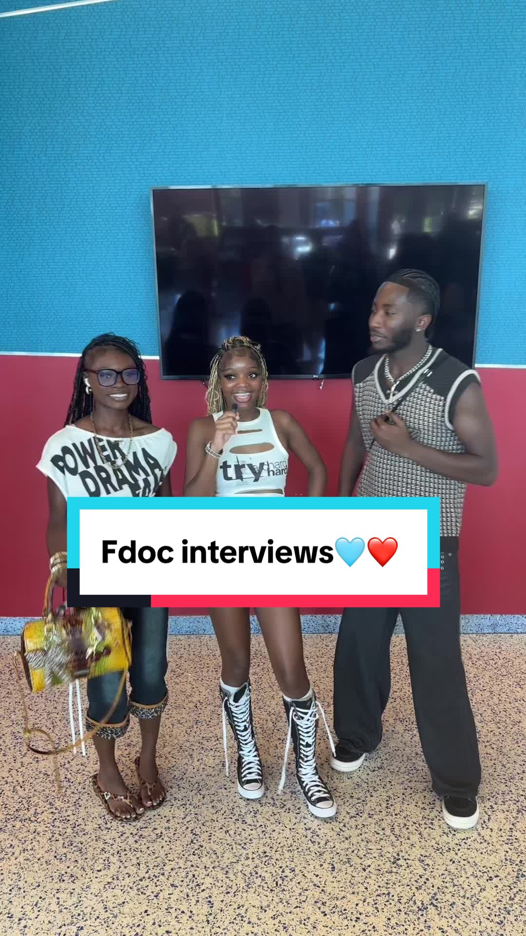 @FashionHiveDsu