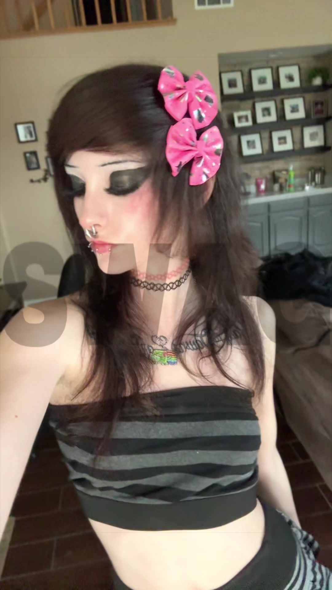 @kr33py_k3ll3y