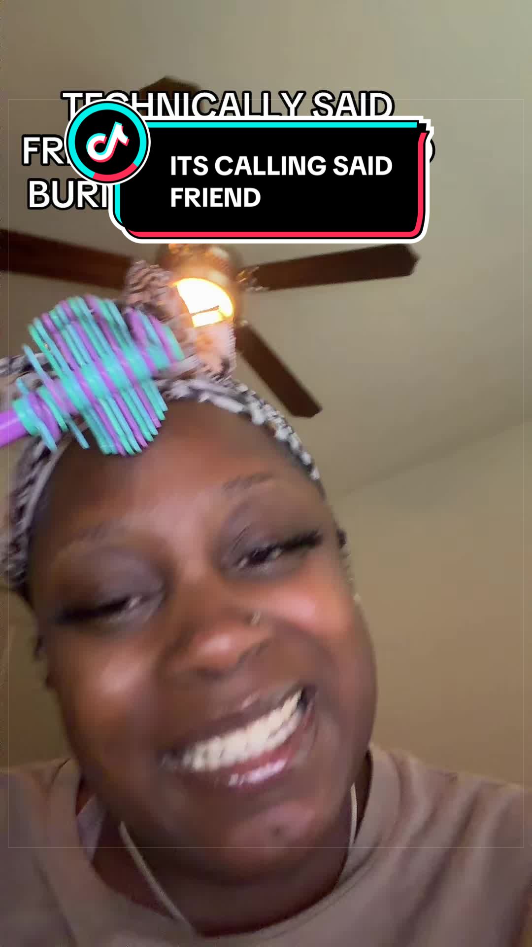 @MsTee_
