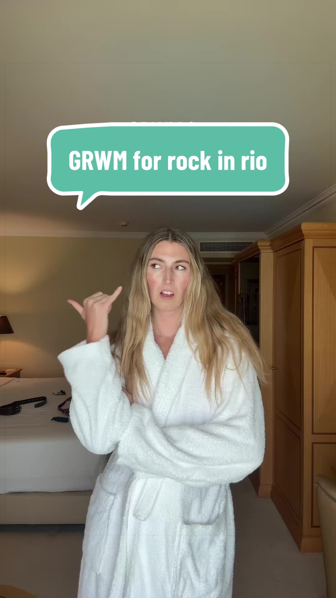 @Savanna |&ensp;Solo&ensp;Travel