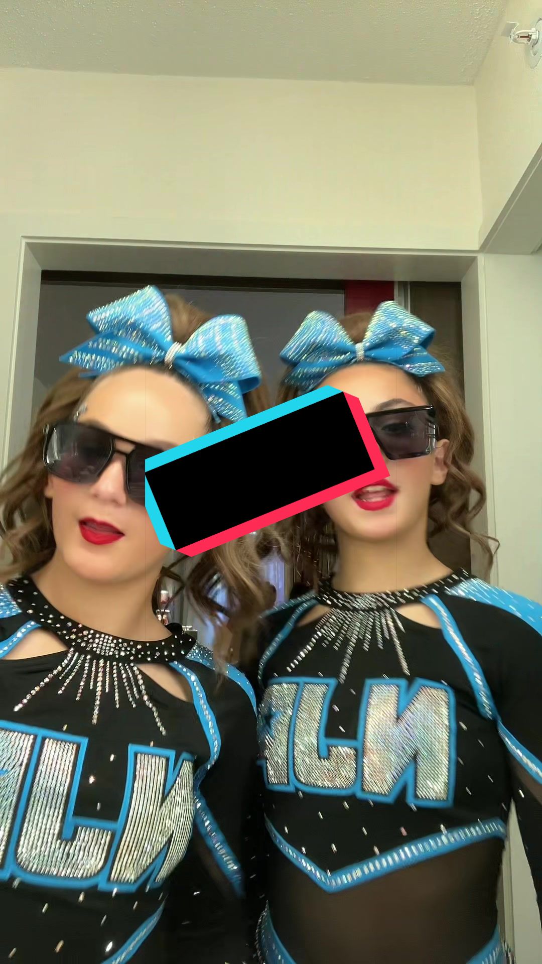 @Lauraaa
