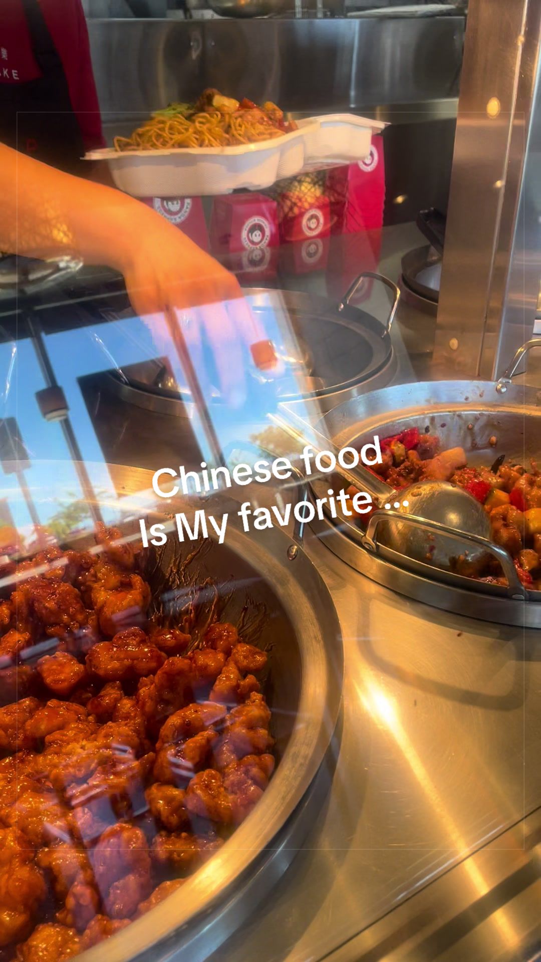 @MommaAriass
