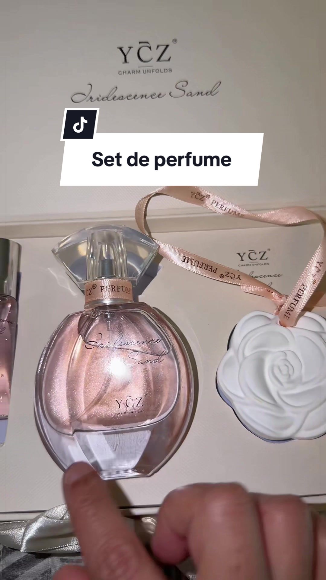 @𝓐𝓫𝓫𝔂 𝓶𝓸𝓻𝓪𝓭𝓮𝓵👗🛍️